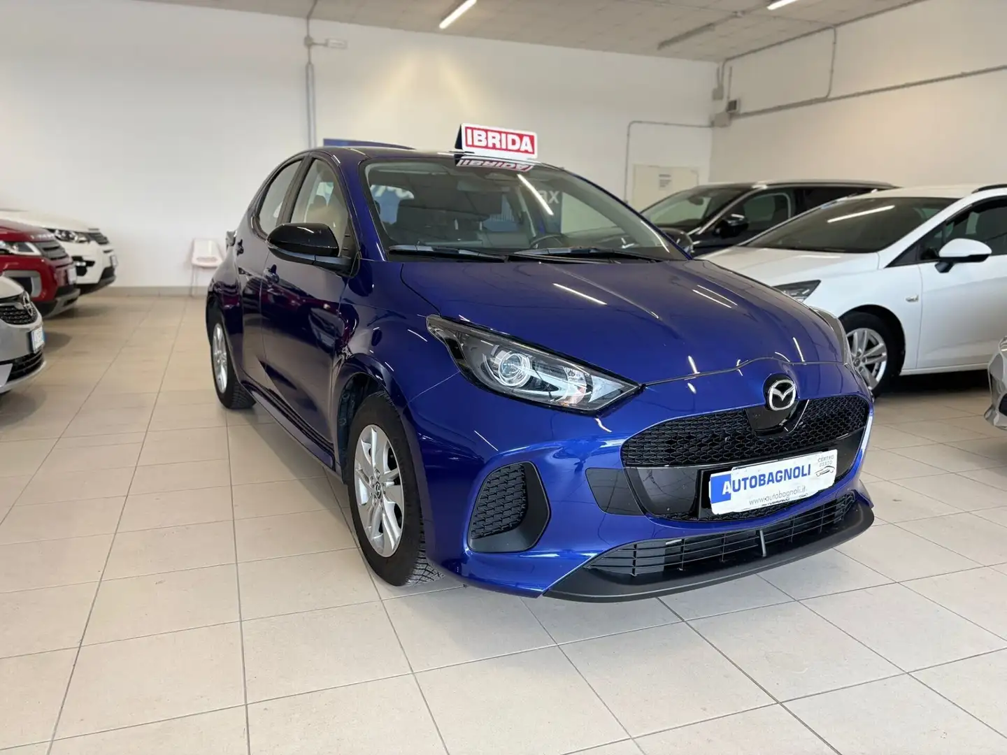 Mazda 2 CENTRE-LINE 1.5 VVT e-CVT Full Hybrid UNICO PR. Blu/Azzurro - 2