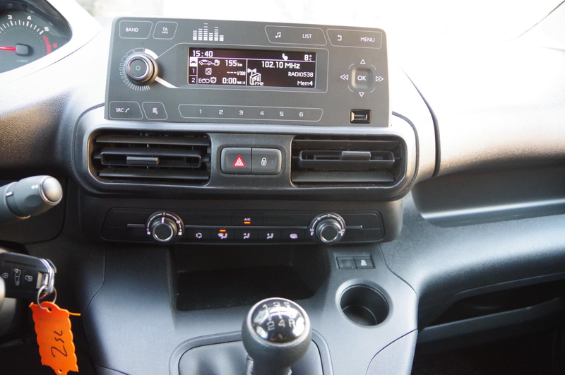 Peugeot Partner 1.5 BlueHDI AIRCO, CRUISE, ZEER NETTE AUTO! NL AUT — photo 11