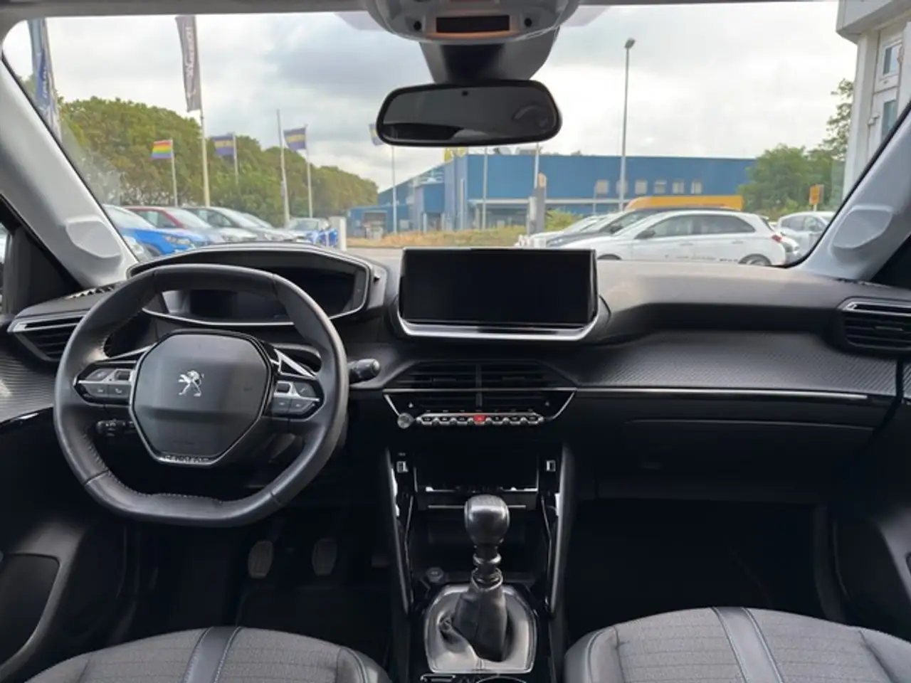 Peugeot 208 Allure Pack PureTech 100 Navi+LED+PDC+Sitzhzg+, миниатюра 10