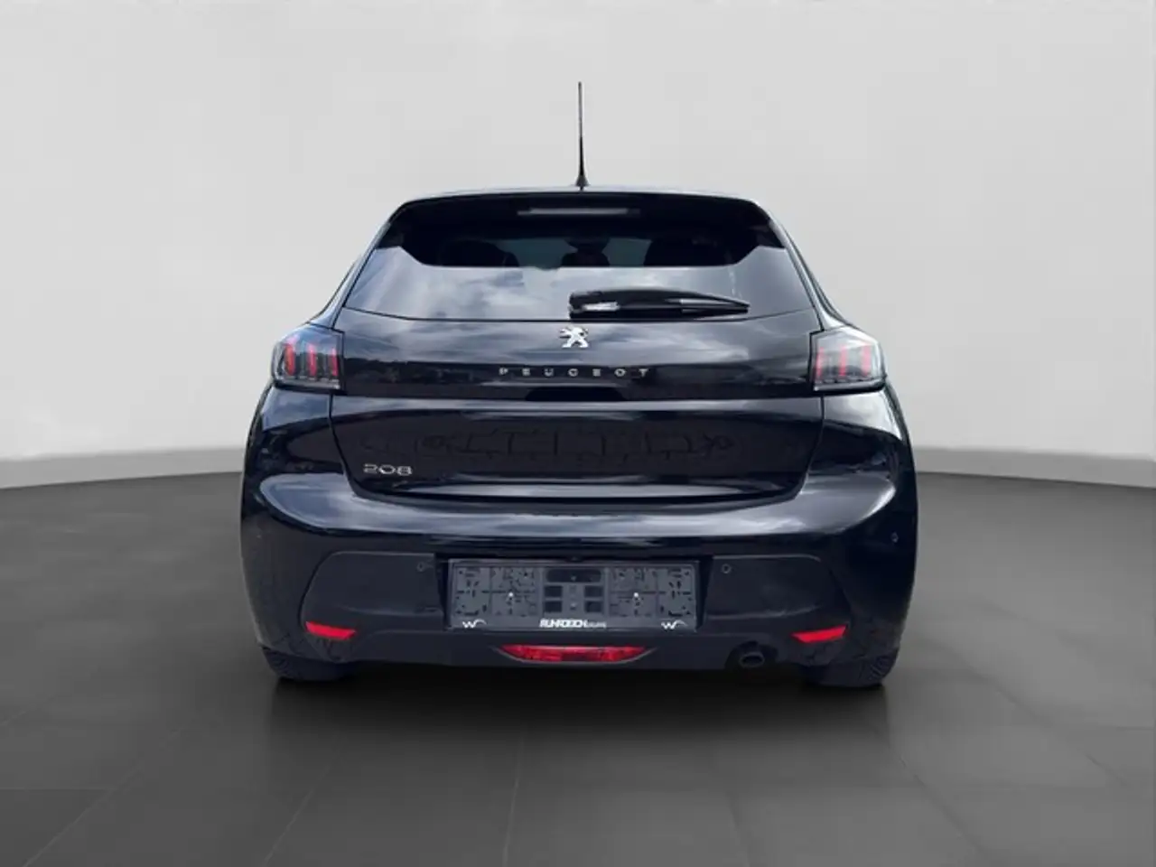 Peugeot 208 Allure Pack PureTech 100 Navi+LED+PDC+Sitzhzg+, миниатюра 4