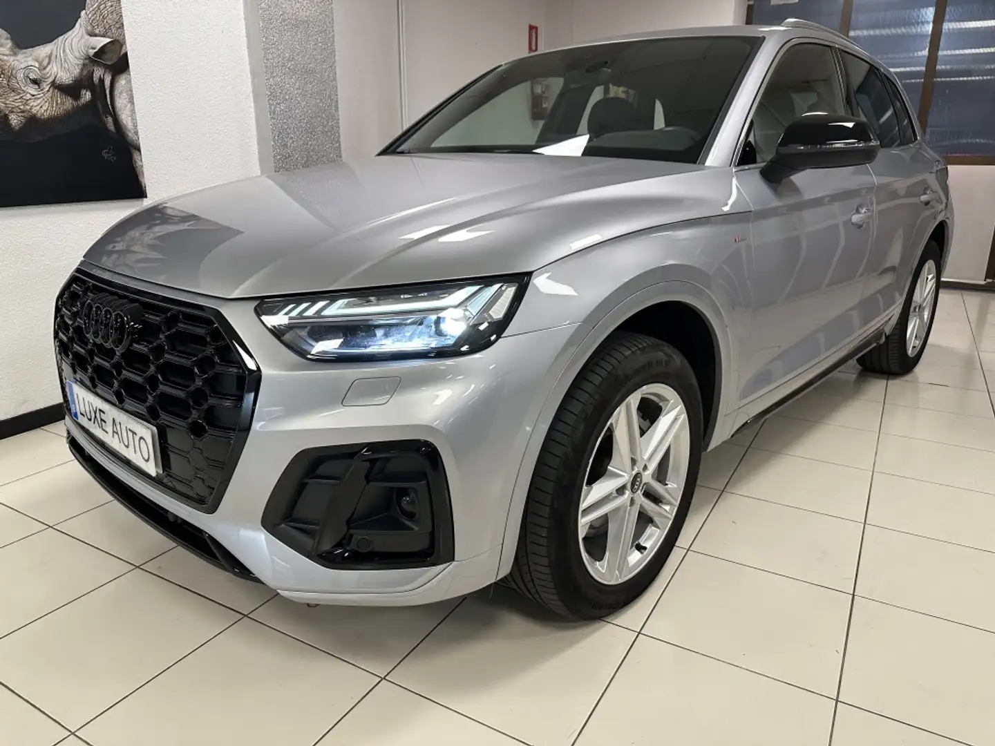 Audi Q5 50 TFSIe Black line quattro-ultra S tronic Plateado - 1