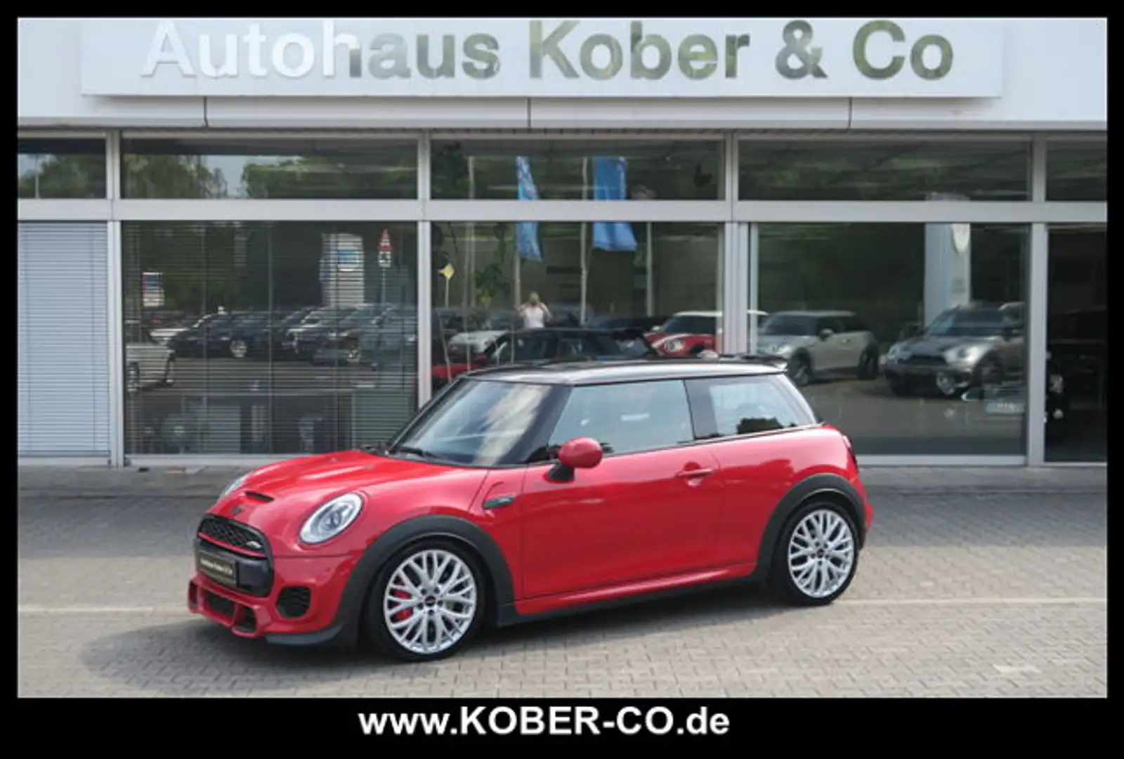 MINI John Cooper Works LEDER+NAVI+PANORAMA+KAMERA+LM Rot - 1