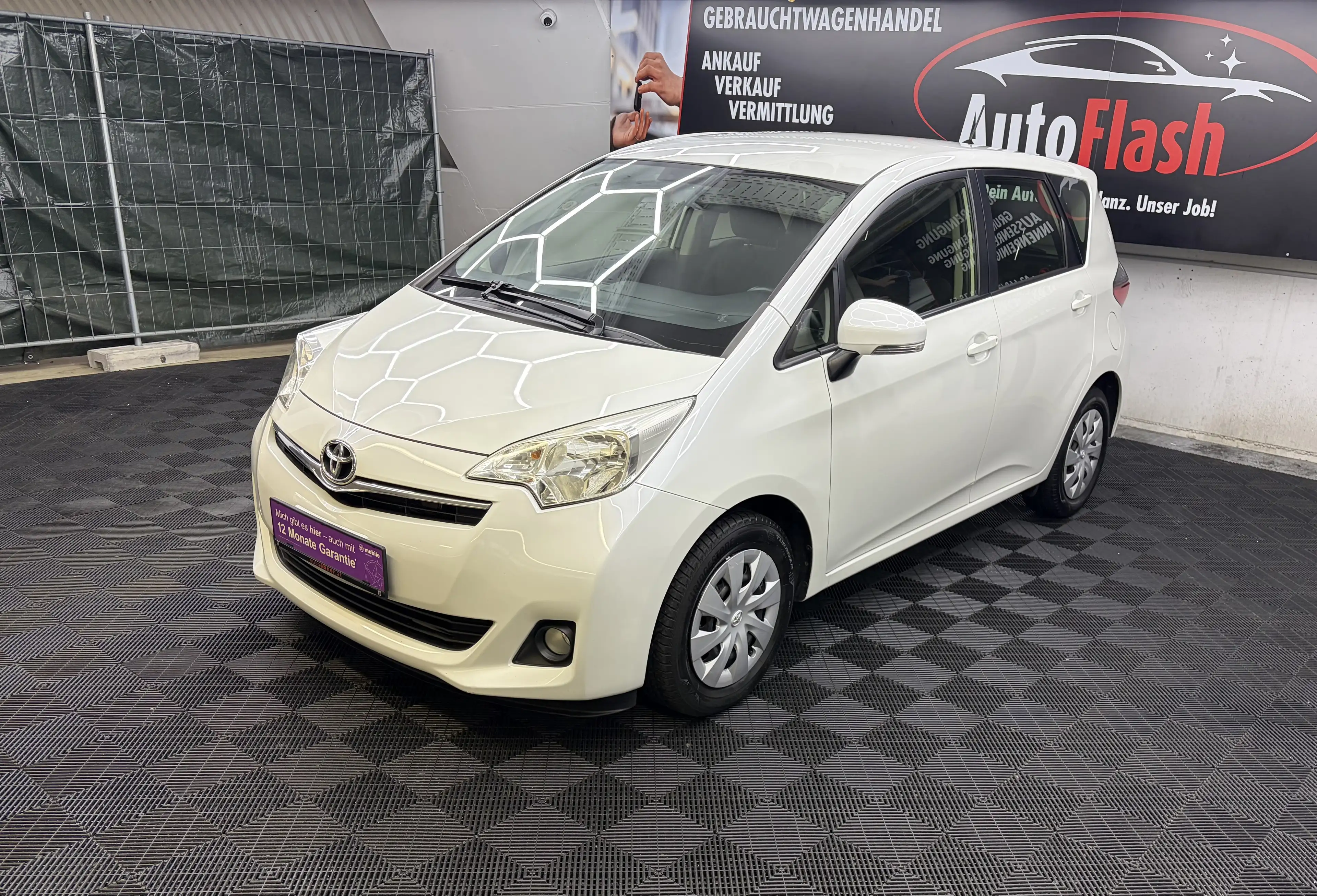 Toyota Verso-S AUTOMATIK — photo 5