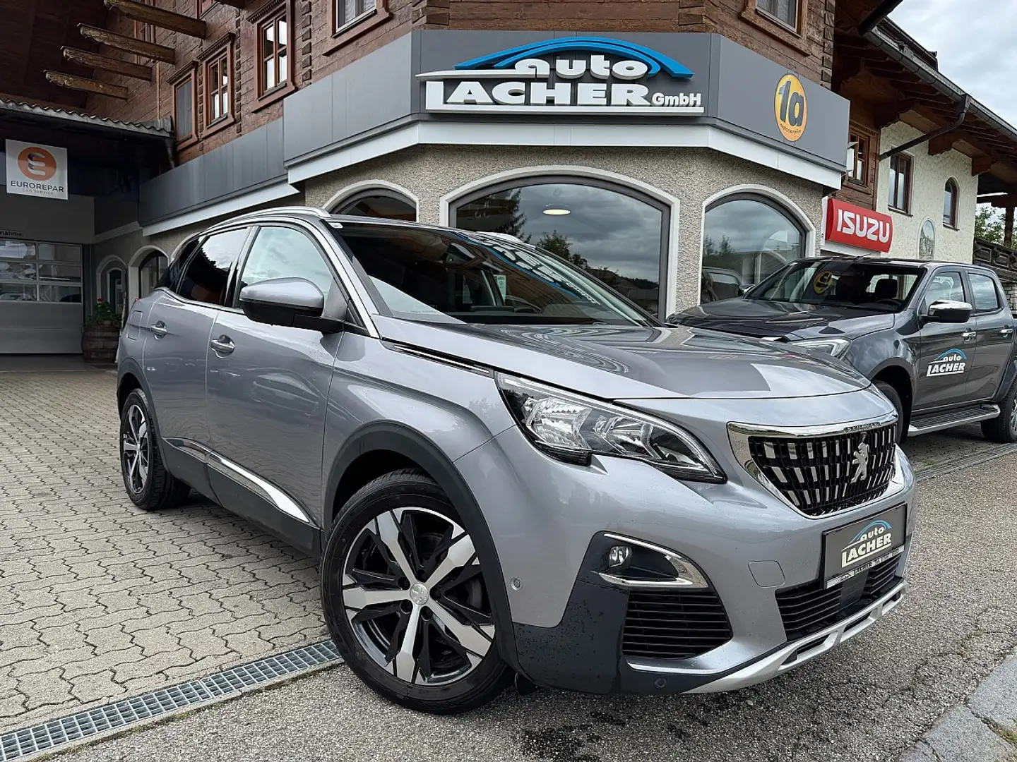 Peugeot 3008 1,5 BlueHDi 130 S&S 6-Gang Allure Gris - 1