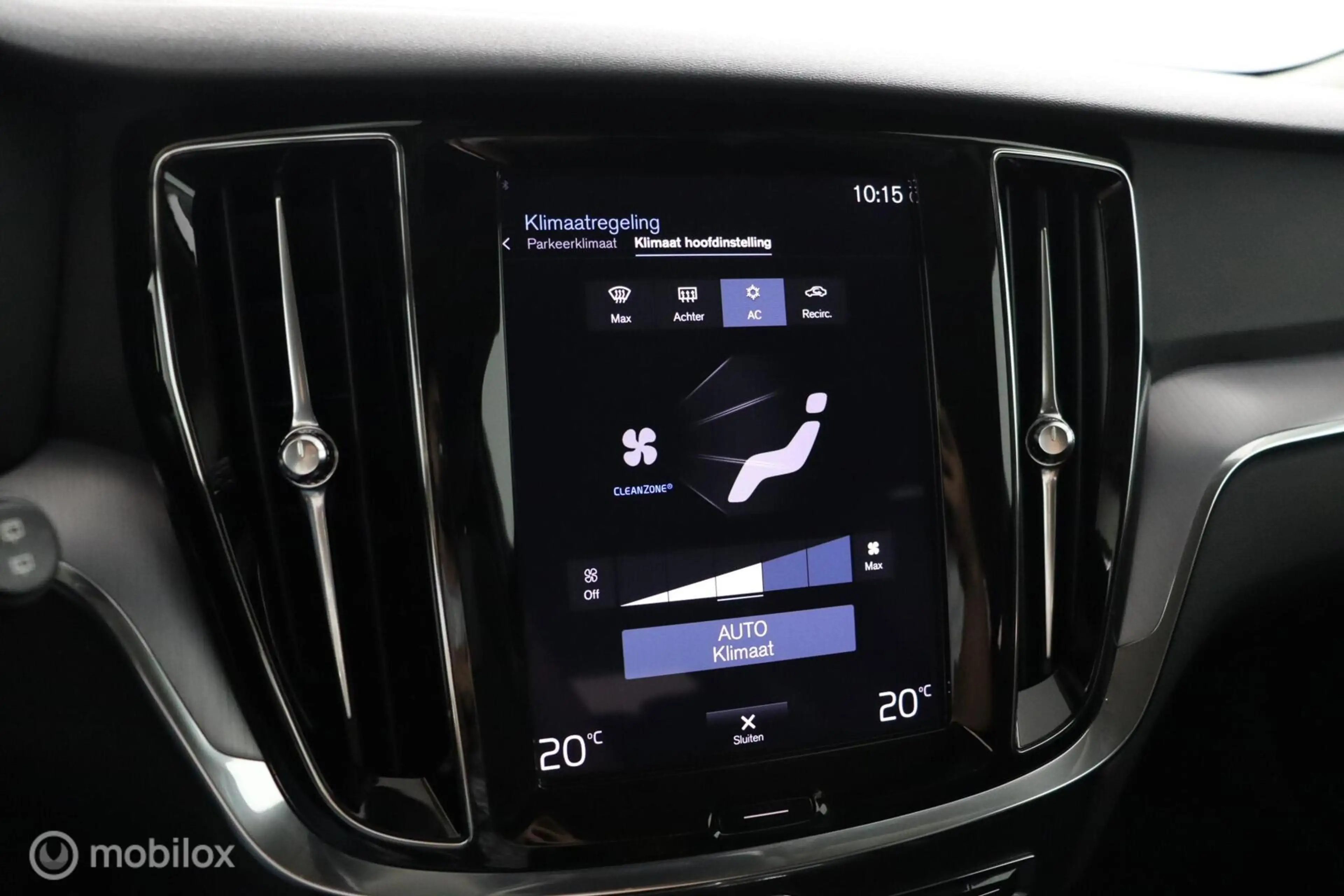 Volvo V60 2.0 T5 Momentum | Trekhaak | Parkeersensoren Achte — photo 45