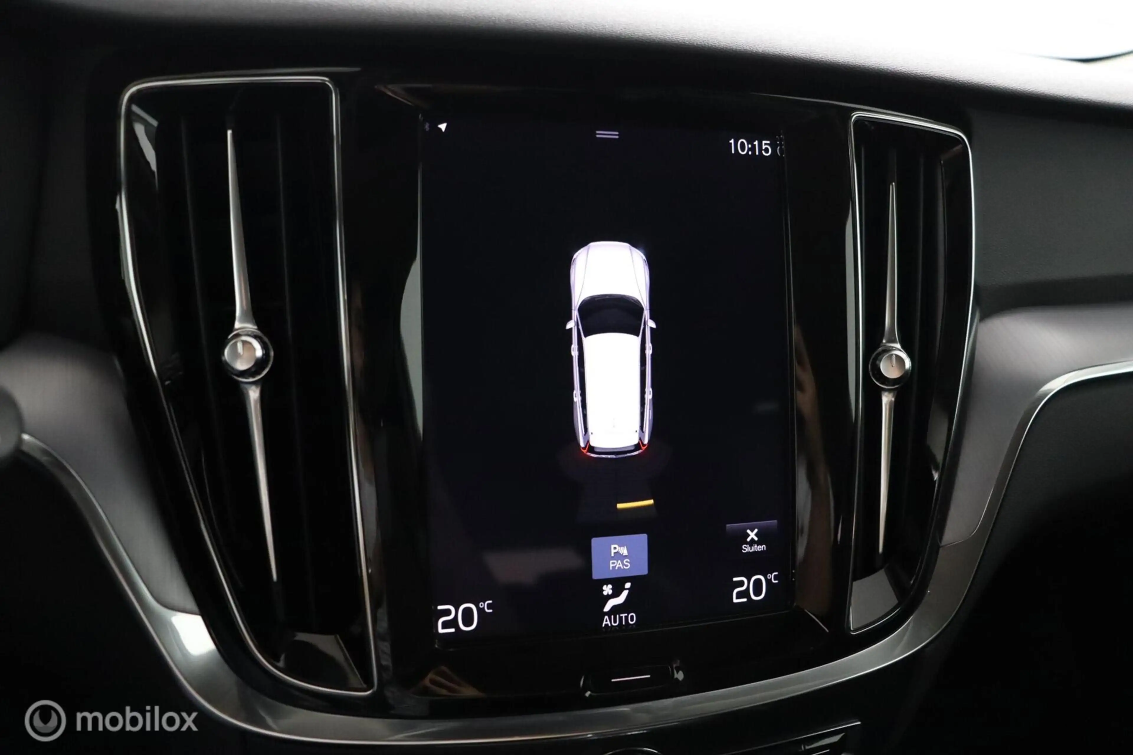 Volvo V60 2.0 T5 Momentum | Trekhaak | Parkeersensoren Achte — photo 43