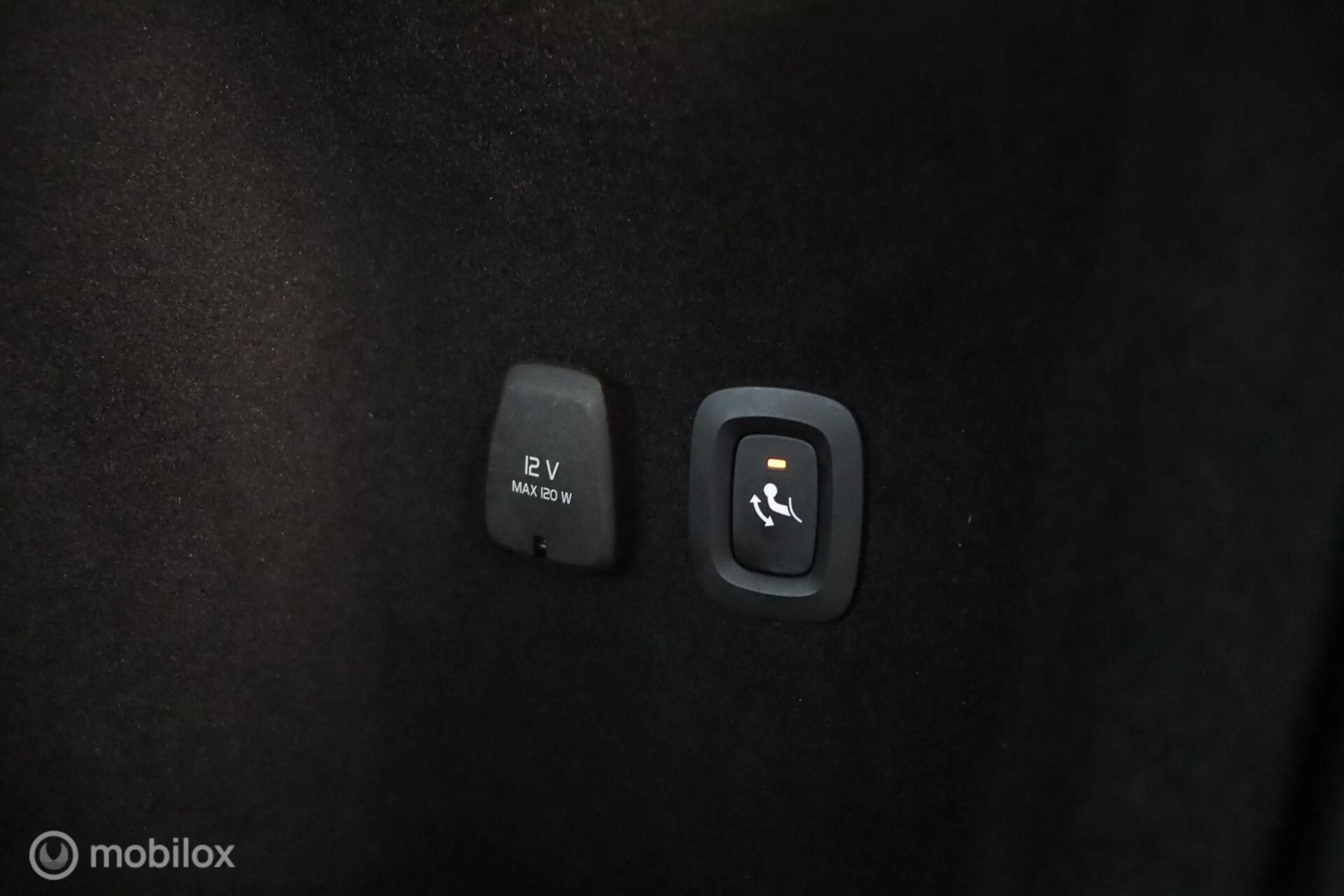 Volvo V60 2.0 T5 Momentum | Trekhaak | Parkeersensoren Achte — photo 24