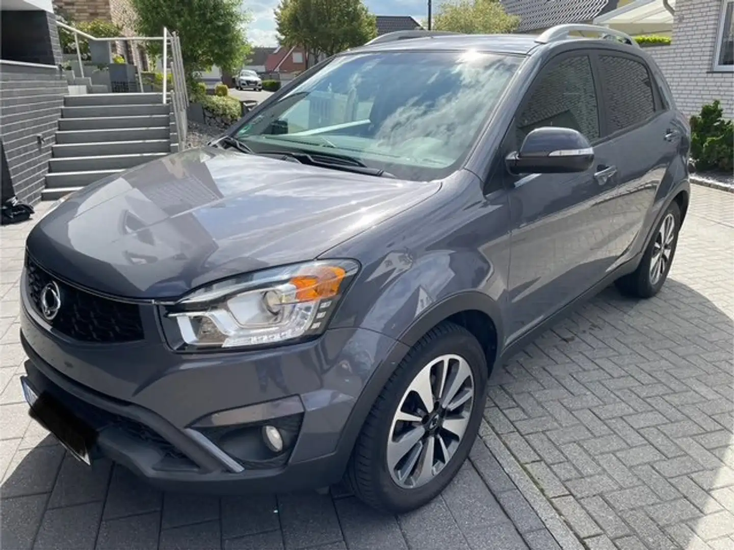 SsangYong Korando Korando Diesel 2.0 Eco e-XDi DPF 2WD Sapphire Gri - 2