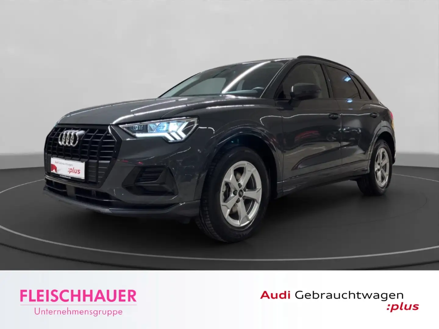 Audi Q3 35 TFSI advanced LED+NAVI+PDC V&H+SHZ+AHK+DC+DAB+C Grau - 1