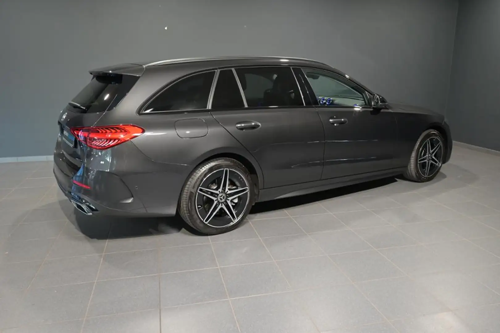 Mercedes-Benz C 300 e T AMG/360/TOTW/LED/DISTRO/NIGHT Grau - 2