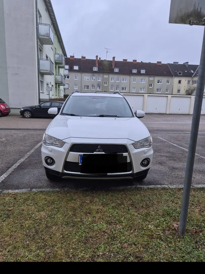 Mitsubishi Outlander 2,2 DI-D TC-SST Instyle Aut. Instyle Weiß - 2