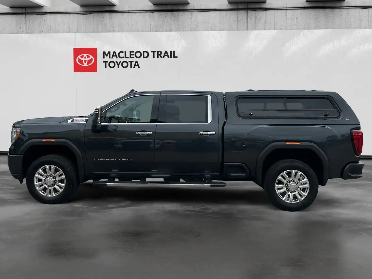 GMC Sierra 3500HD снимка GMC Sierra 3500HD