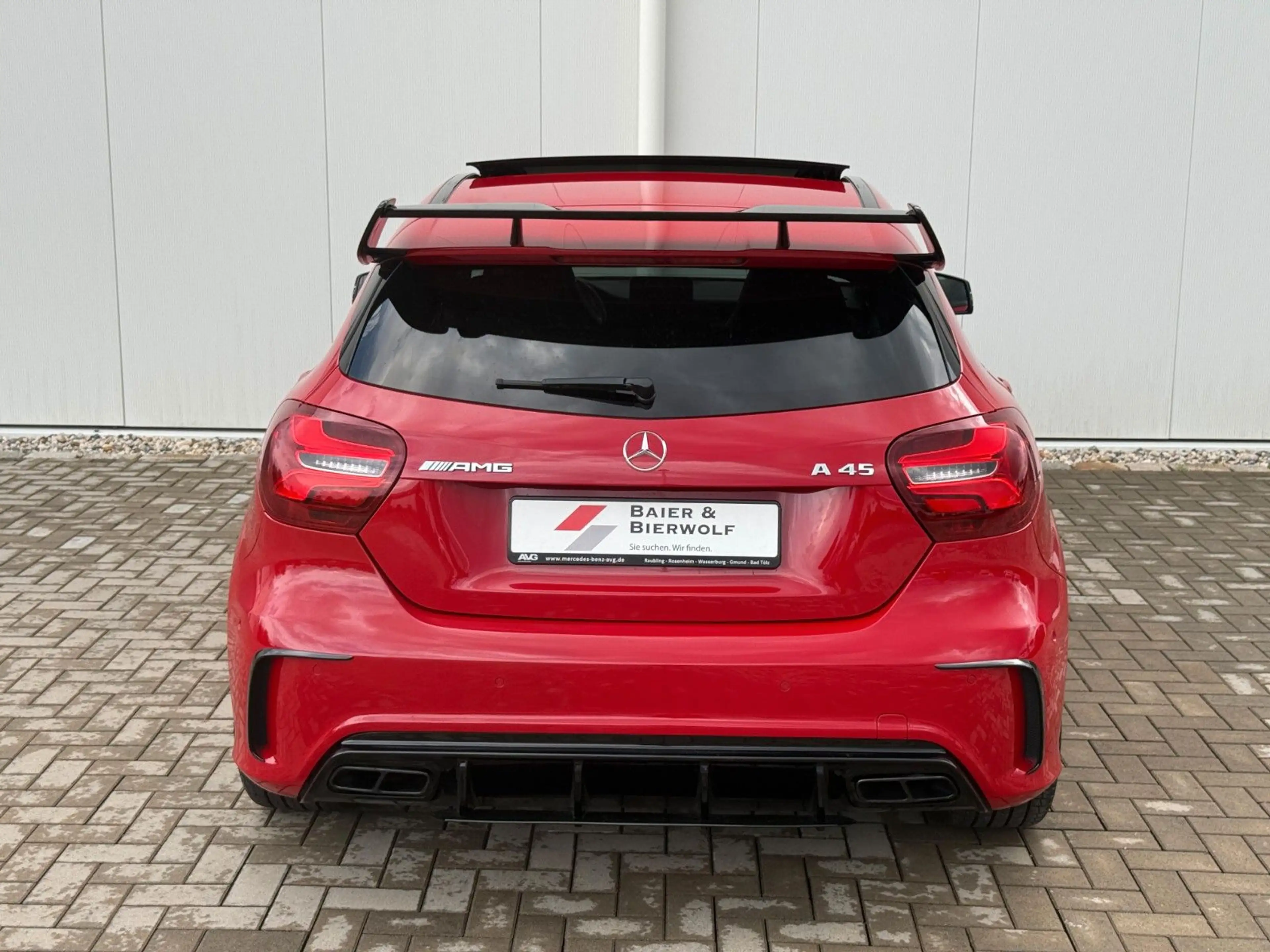 Mercedes-Benz A 45 AMG 4Matic PANO AERO-KIT PERF.-SITZE NIGHT — photo 5