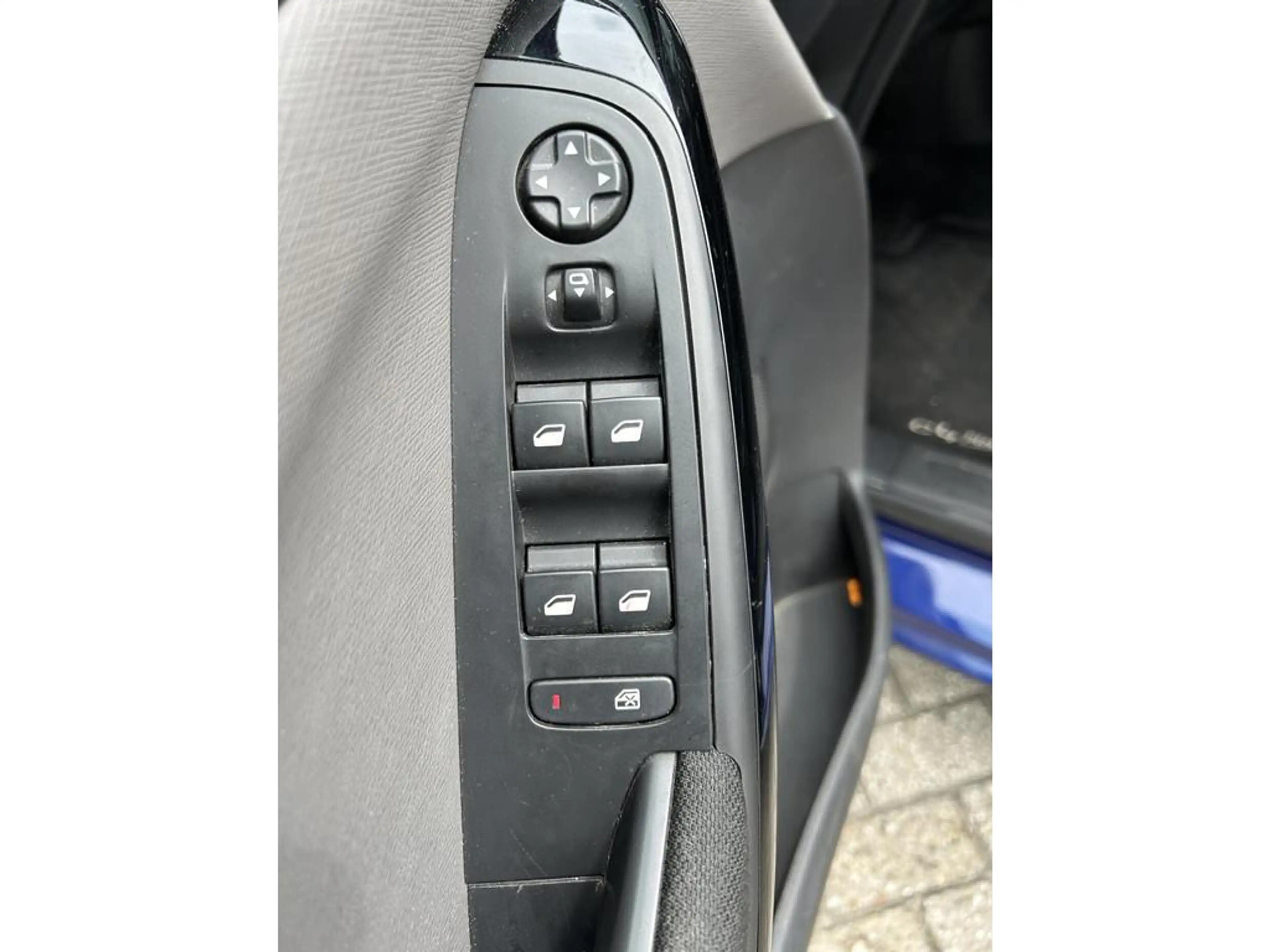 Citroen Grand C4 Picasso 1.2 PureTech Business — photo 8