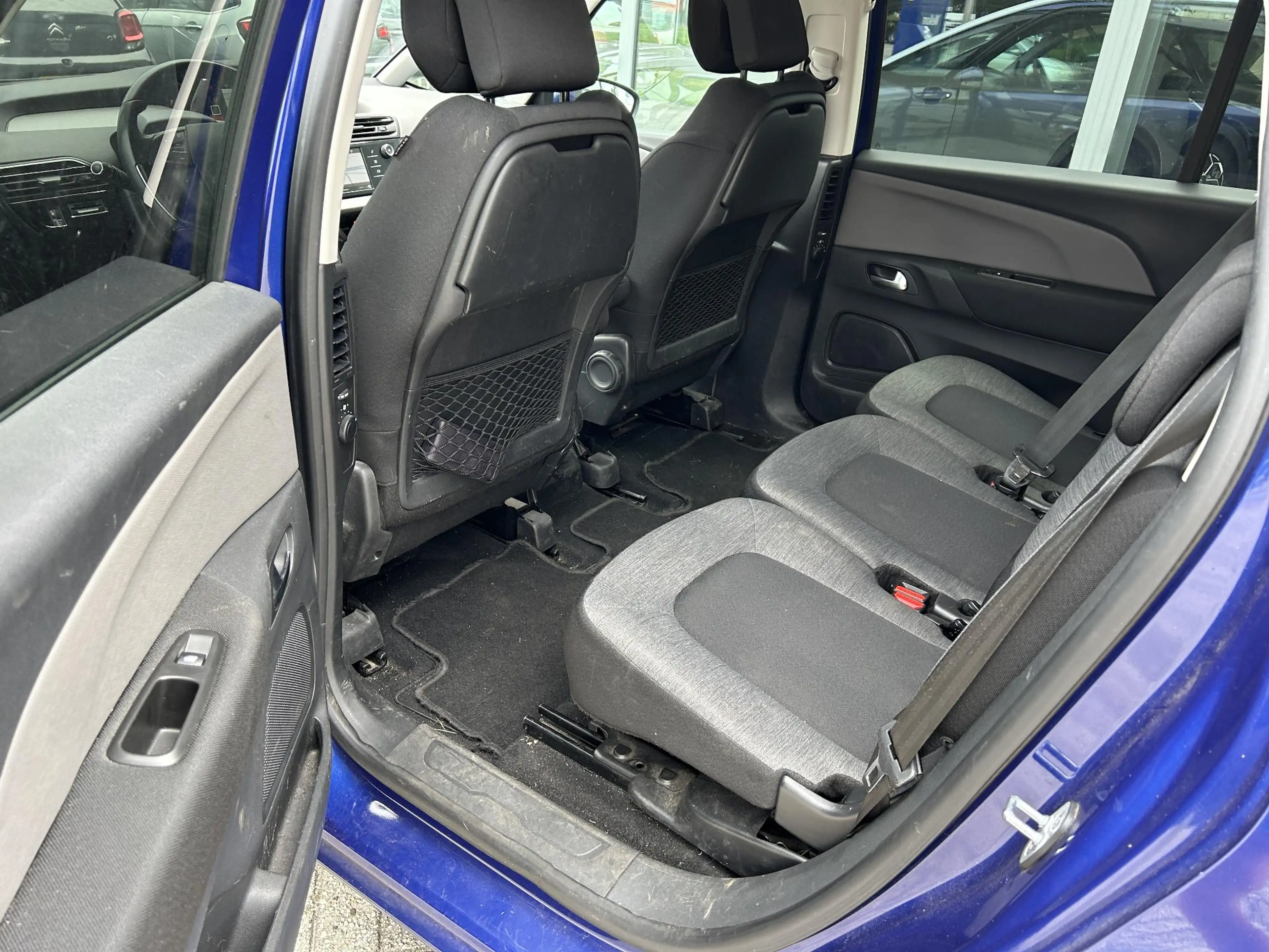Citroen Grand C4 Picasso 1.2 PureTech Business — photo 16