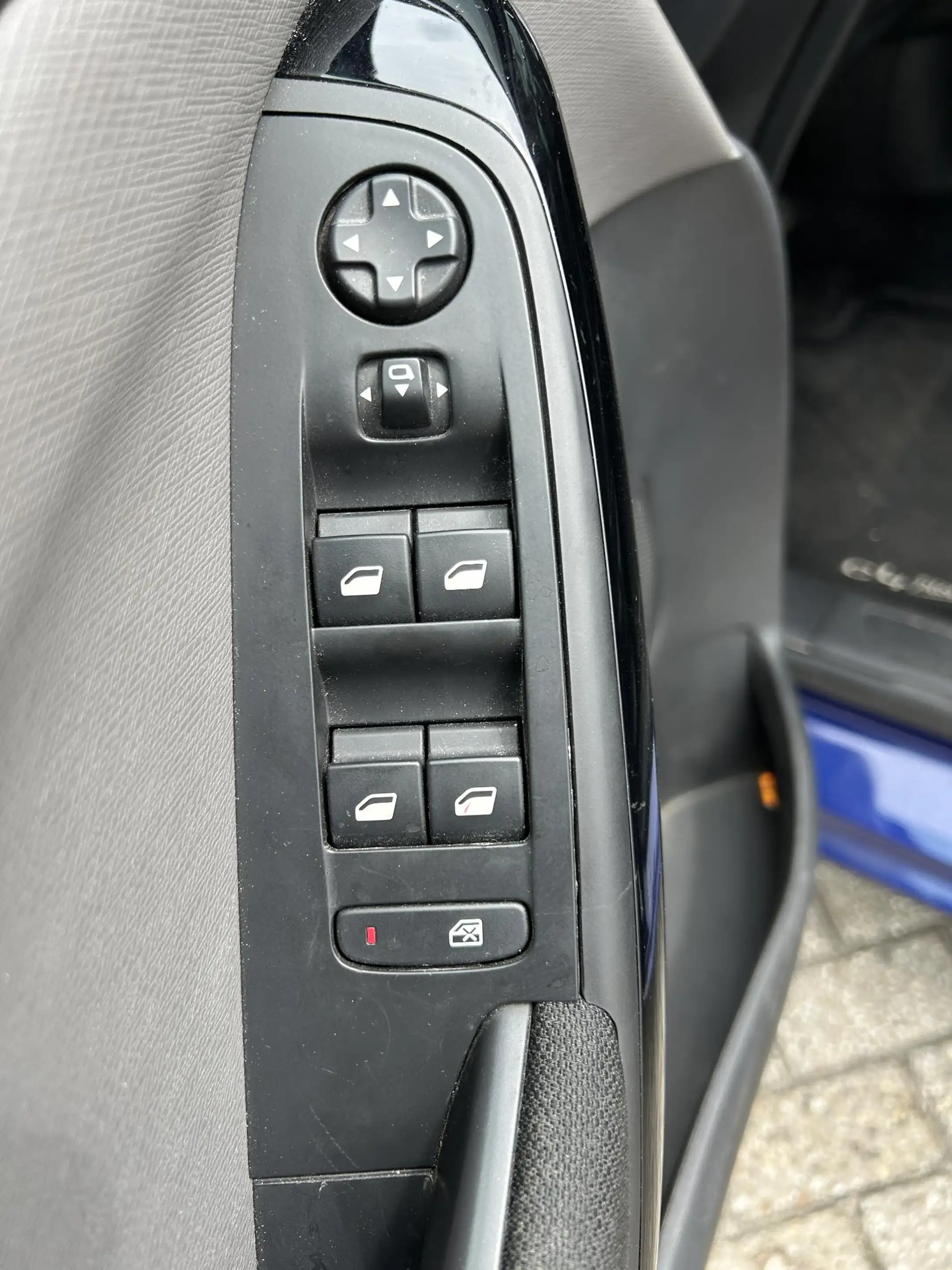 Citroen Grand C4 Picasso 1.2 PureTech Business — photo 7