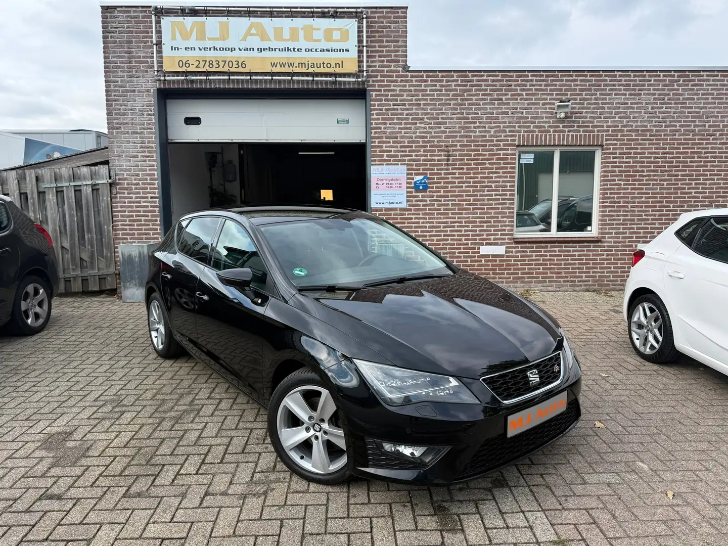 SEAT Leon 1.4 TSI ACT FR navigatie cruise control Noir - 1