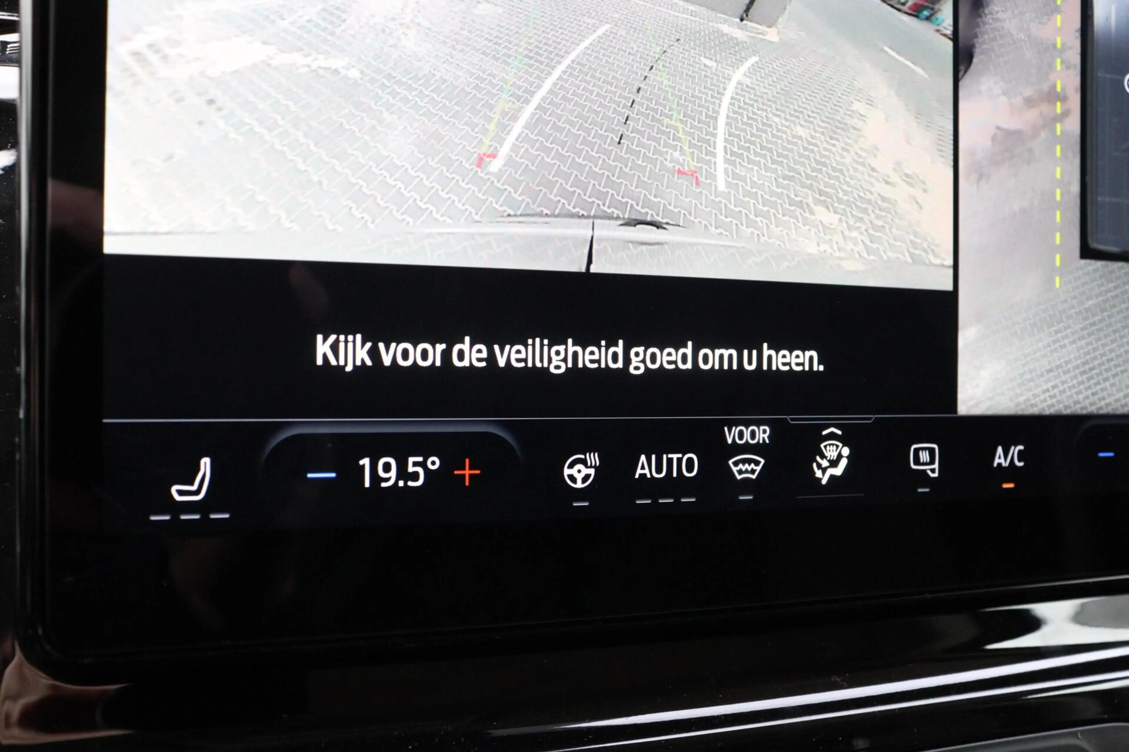 Ford E-Transit 350 L3H2 89 kWh l 269PK l 360 CAMERA l CARPLAY l A — photo 17