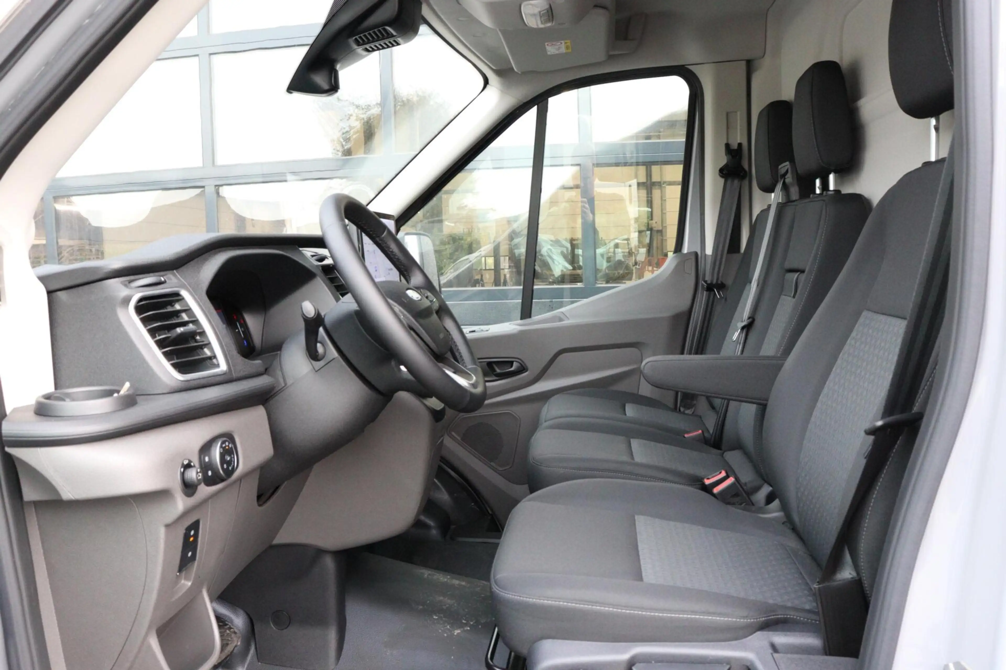 Ford E-Transit 350 L3H2 89 kWh l 269PK l 360 CAMERA l CARPLAY l A — photo 21