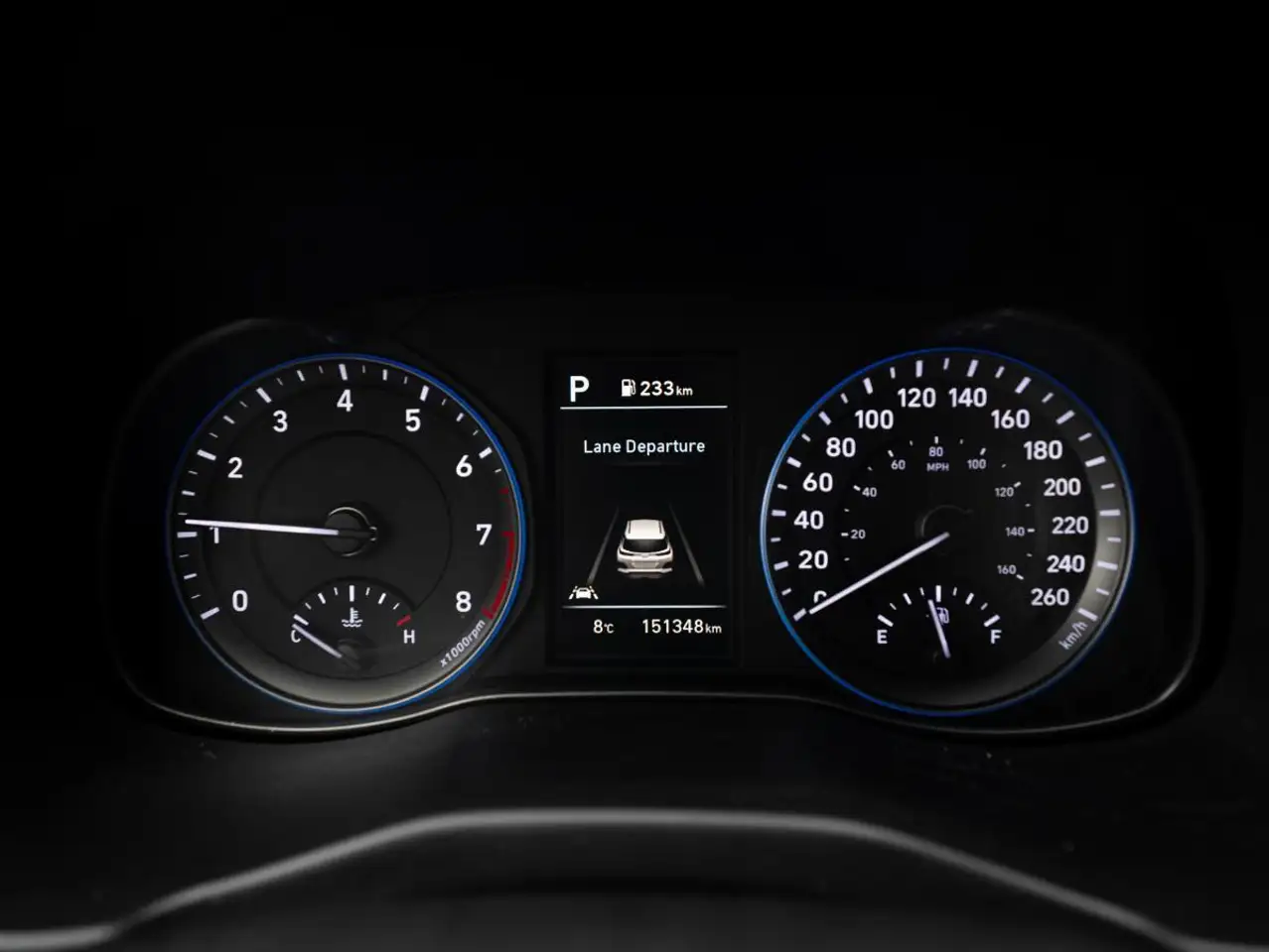 Hyundai KONA снимка Hyundai KONA