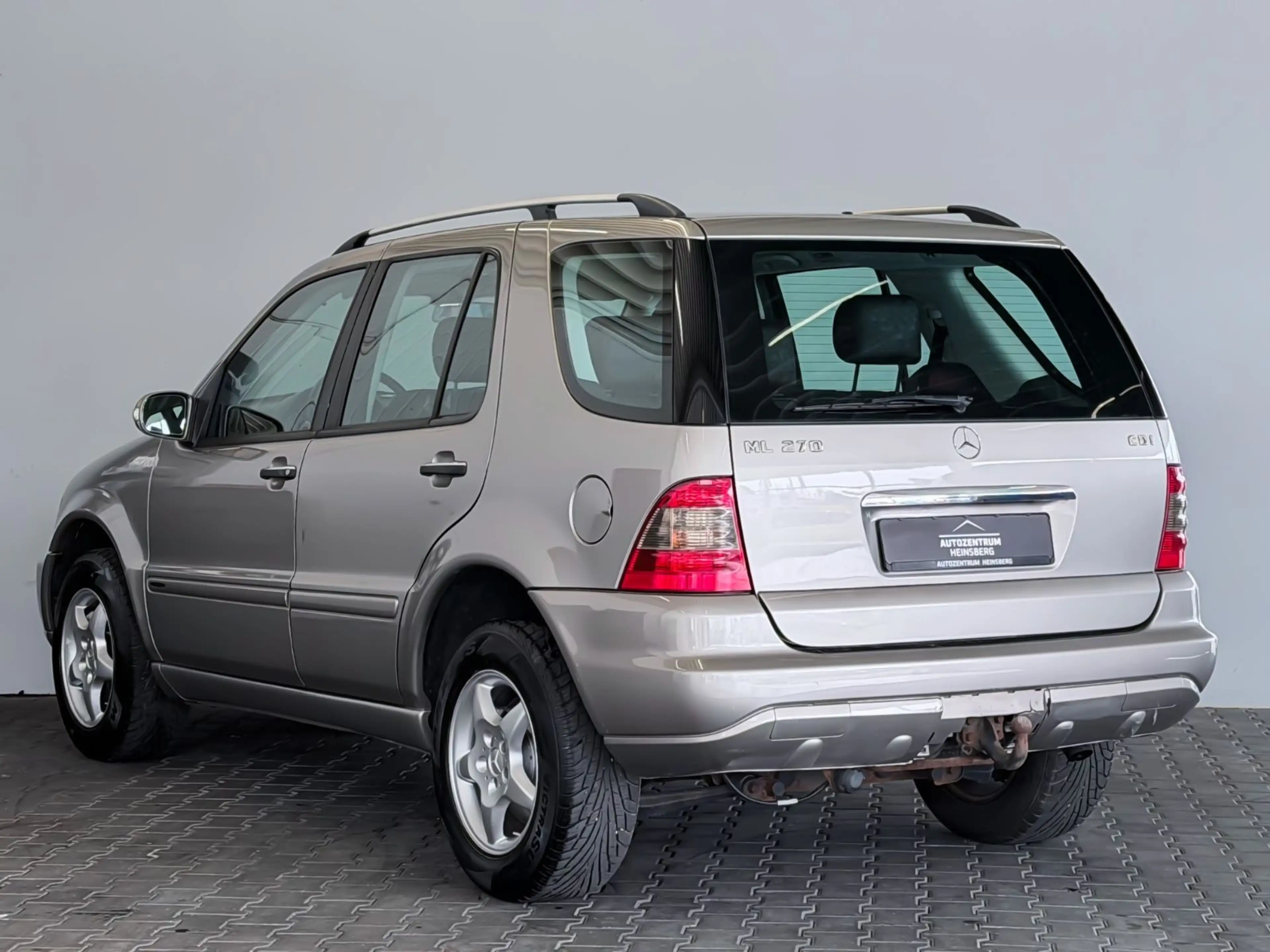 Mercedes-Benz ML 270 CDI Final Edition *3500 Kg Anhängelast* — photo 2