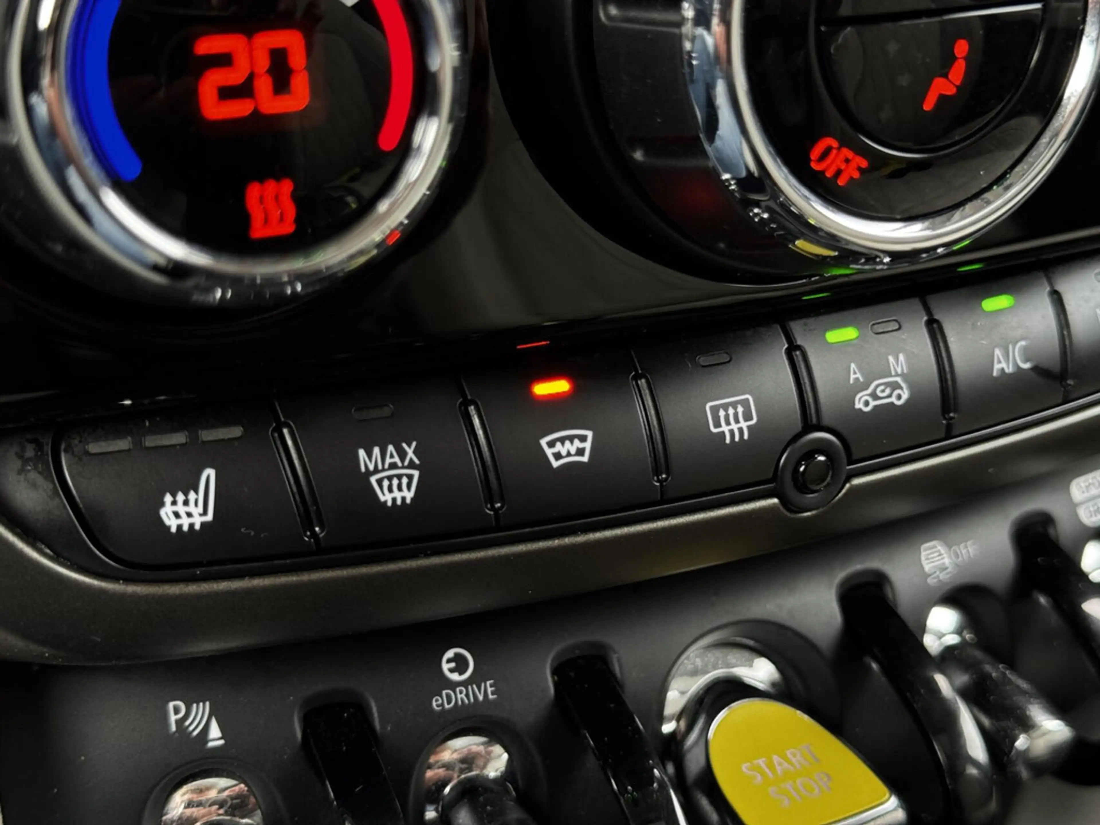 MINI Cooper SE Countryman 2.0 ALL4 | SOH 92% | Uniek | Full Option | Pano | — photo 40