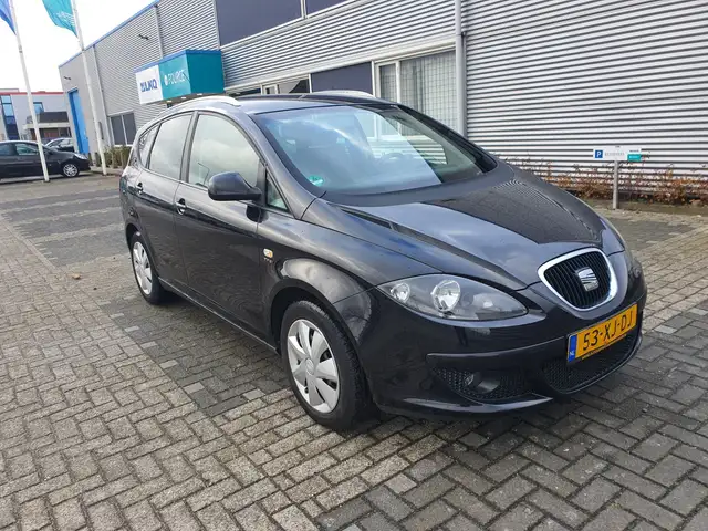 Seat Altea XL view 2