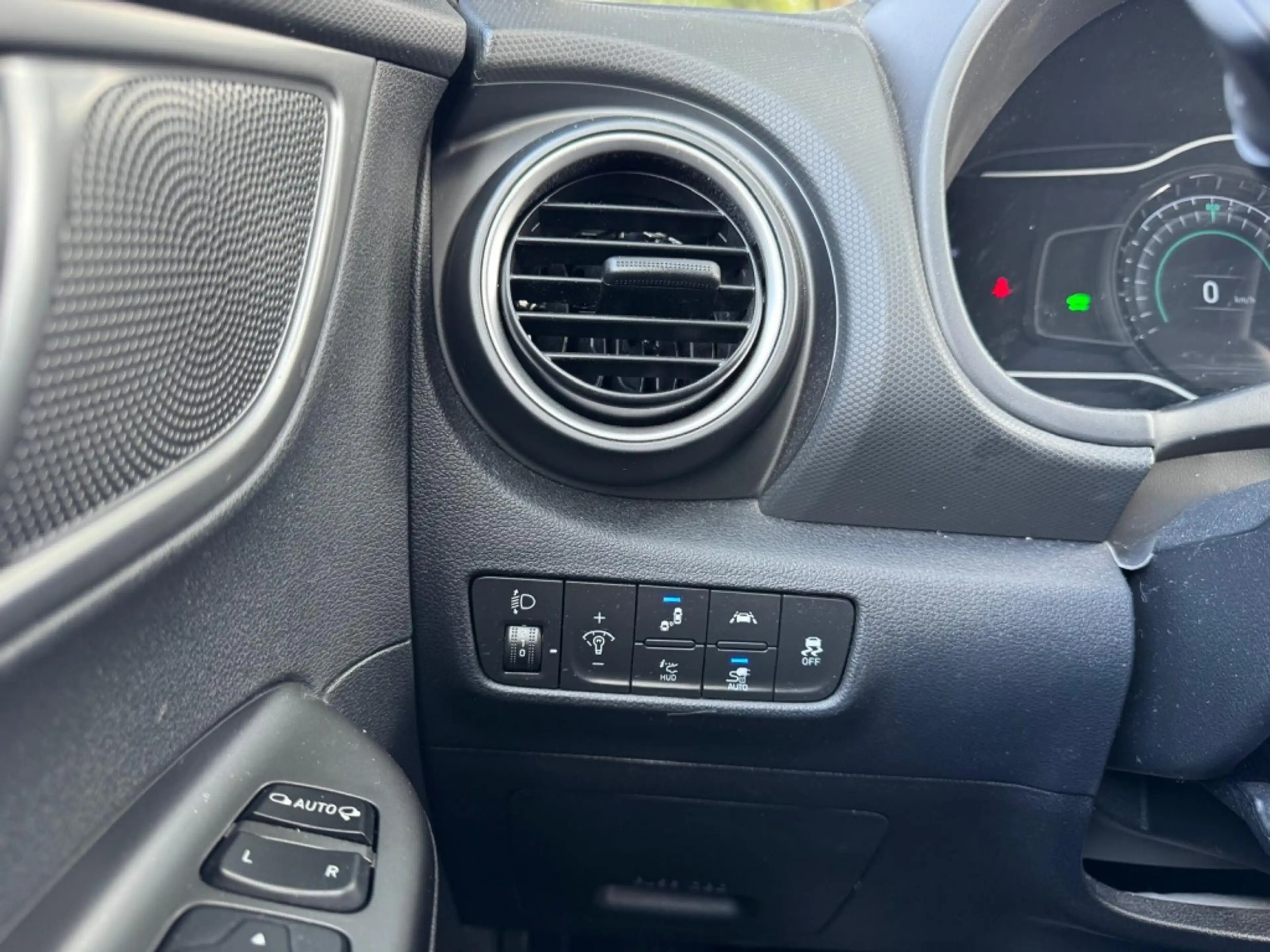 Hyundai KONA EV Fashion 64 kWh | SOH 99% | Camera | CarPlay | N — photo 23