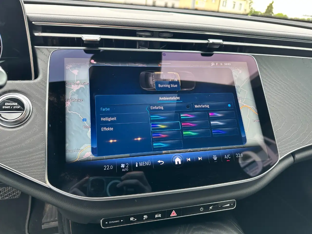 Mercedes-Benz E 300 de 4MATIC Limousine Österreich Edition 12