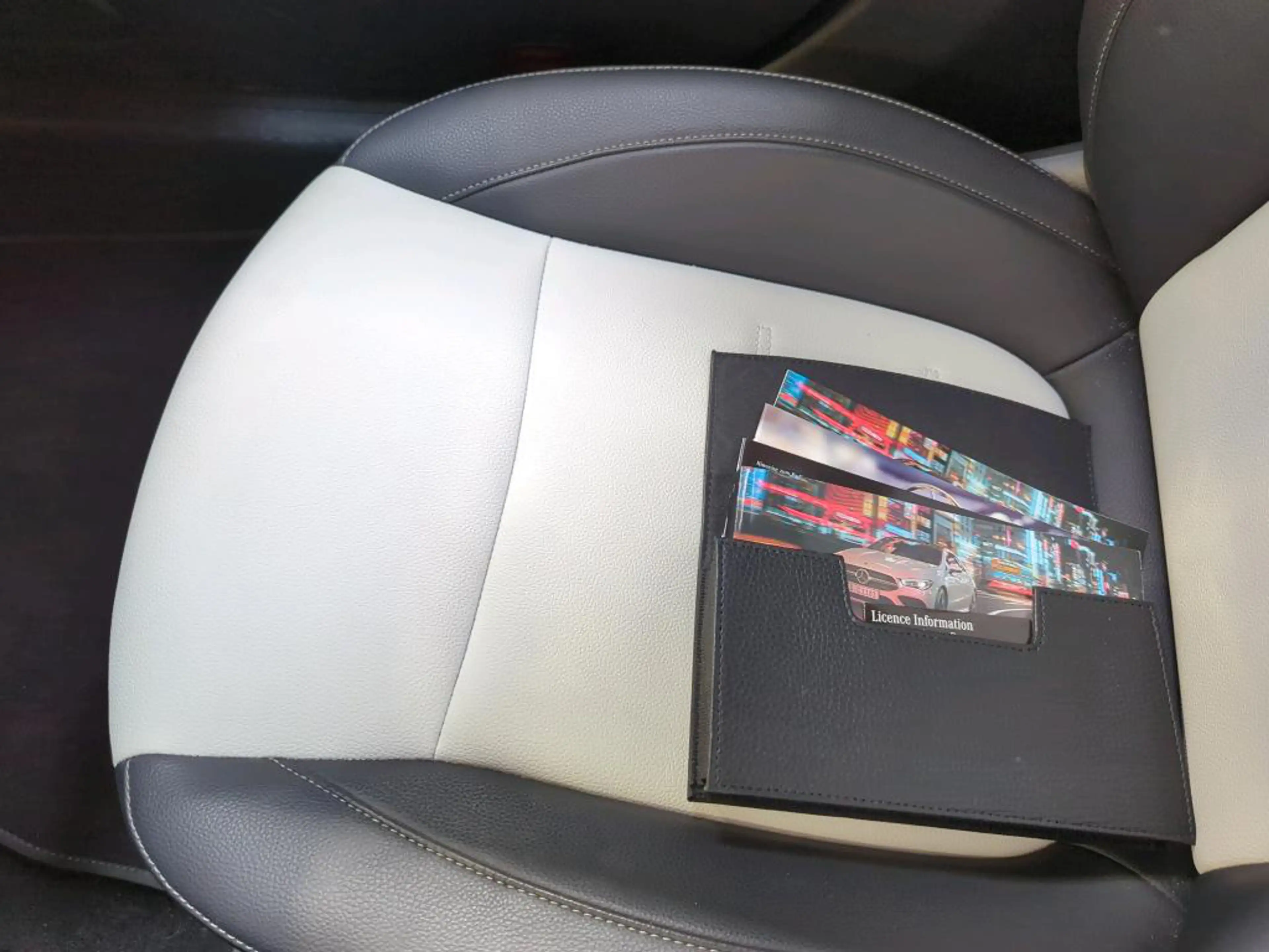 Mercedes-Benz CLA 220 NAVI SPORTSITZE RADIO TEMPO MFL SHZ KAMERA ACC LED LEDER RFK — photo 12