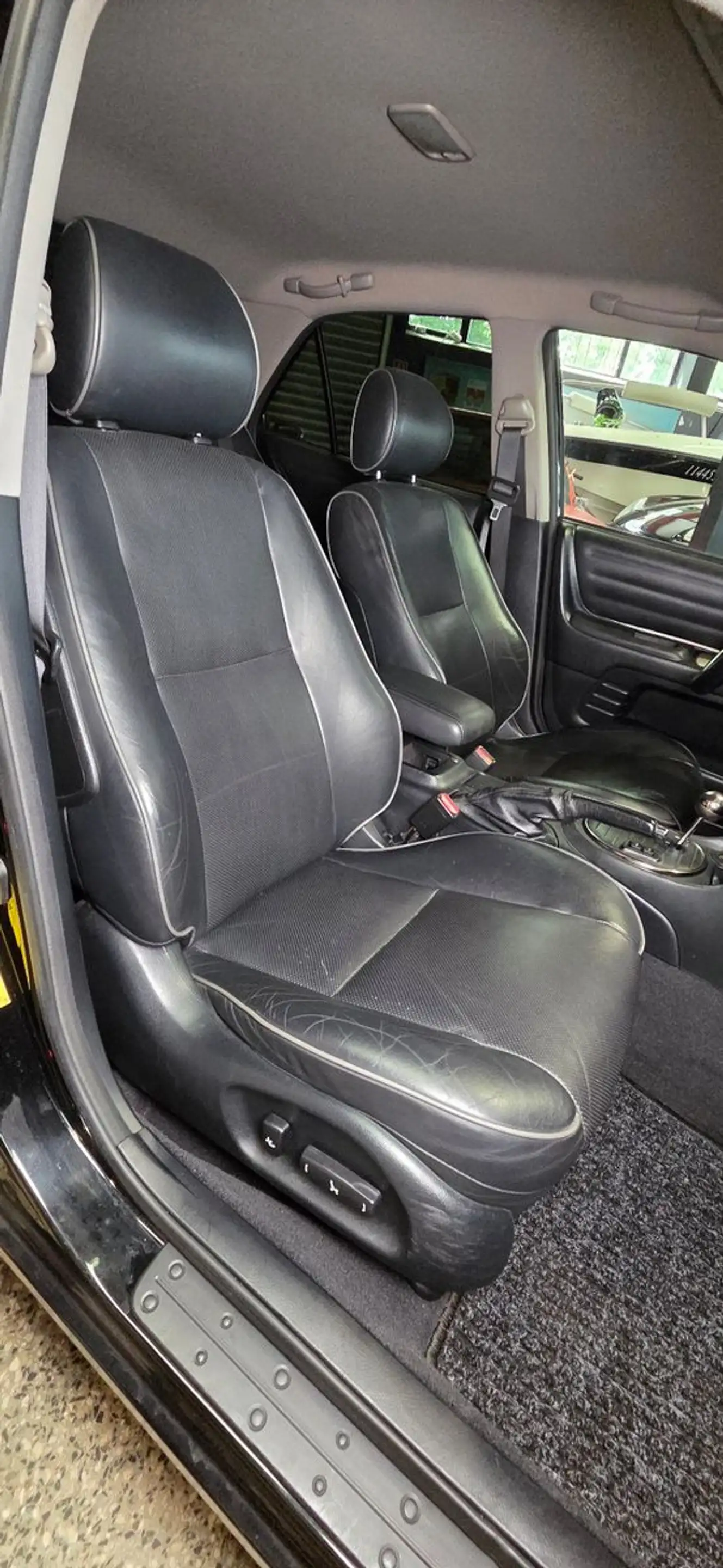 Lexus IS 200 limited Automatik*Tüv & Service NEU* — photo 12