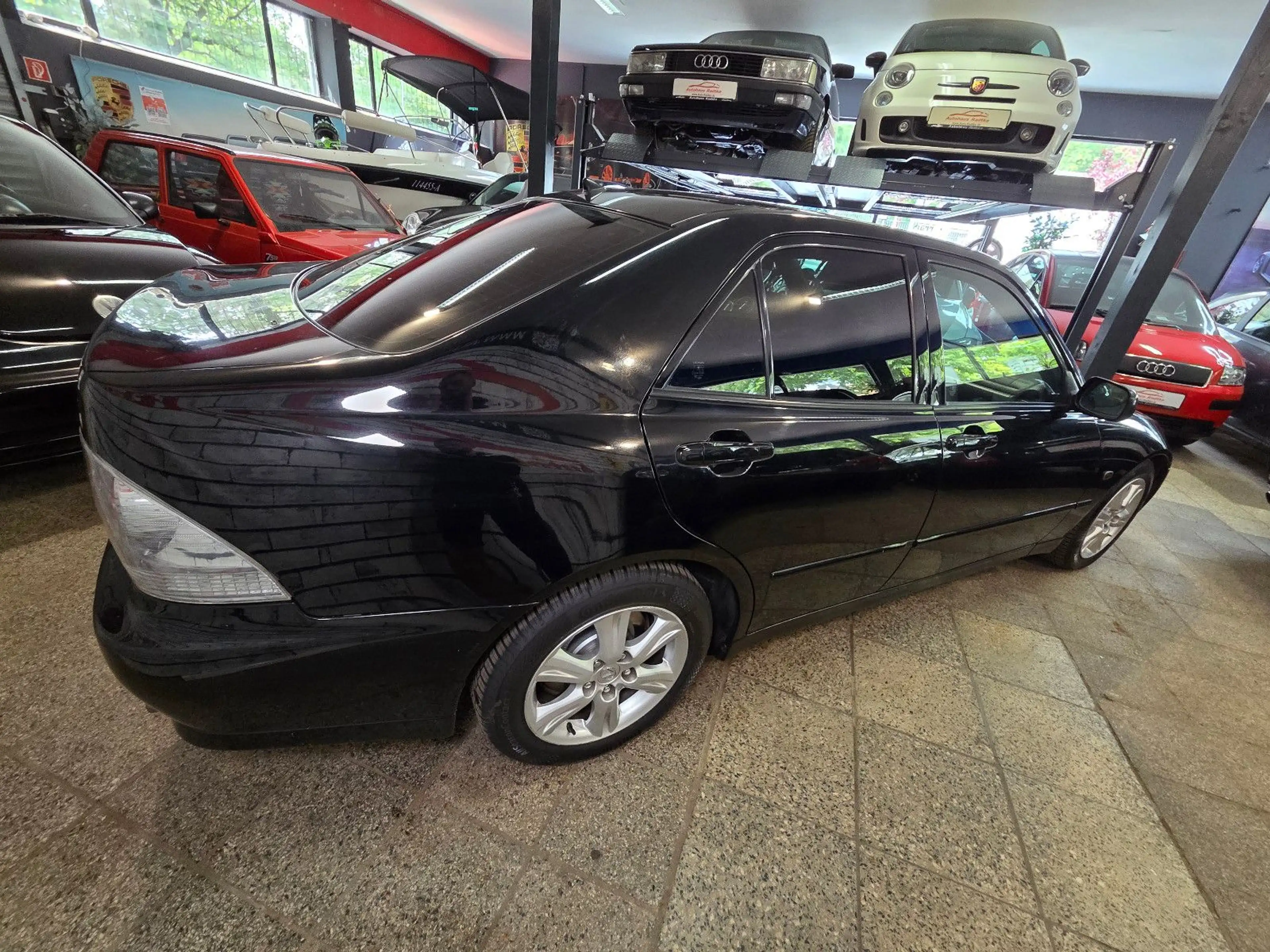 Lexus IS 200 limited Automatik*Tüv & Service NEU* — photo 7