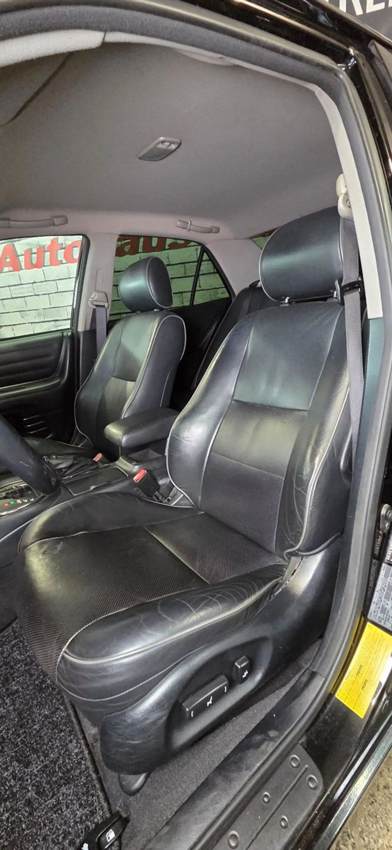Lexus IS 200 limited Automatik*Tüv & Service NEU* — photo 11