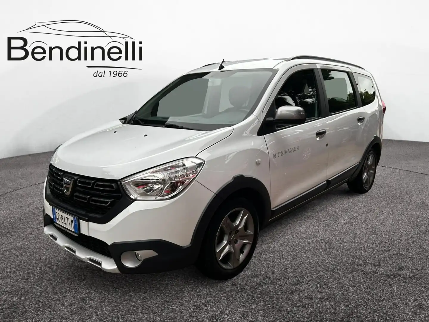 Dacia Lodgy Stepway 1.5 Blue dCi 8V 115CV 7 posti Weiß - 2