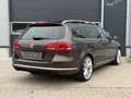 Volkswagen Passat Variant 2.0 HIGHLINE / AIRCO NAVI PANO PDC BT LEER STANDKA Brun - thumbnail 2