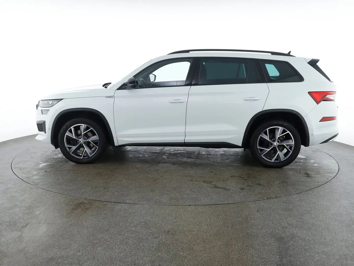 Skoda Kodiaq 4x4 SPORTLINE TDI DSG Weiß - 2