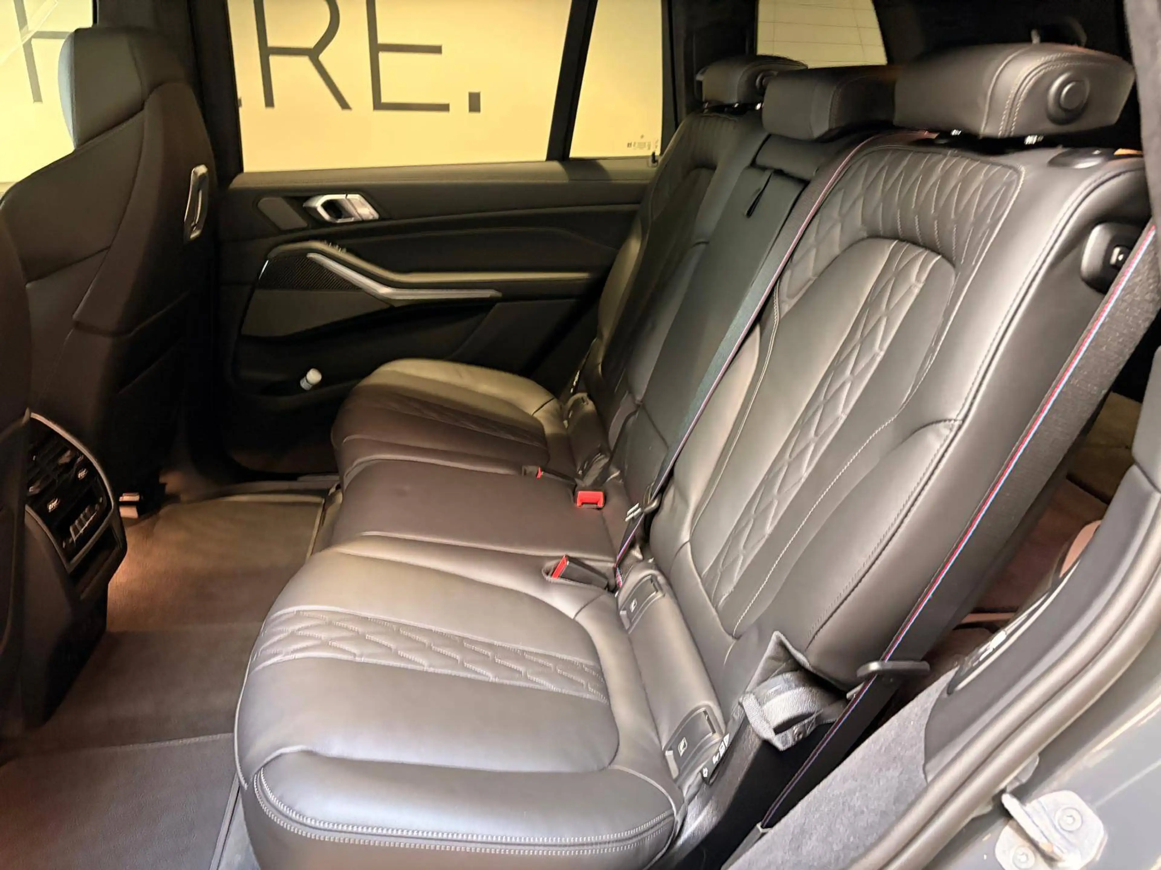 BMW X7 X7 xDrive40d — photo 10