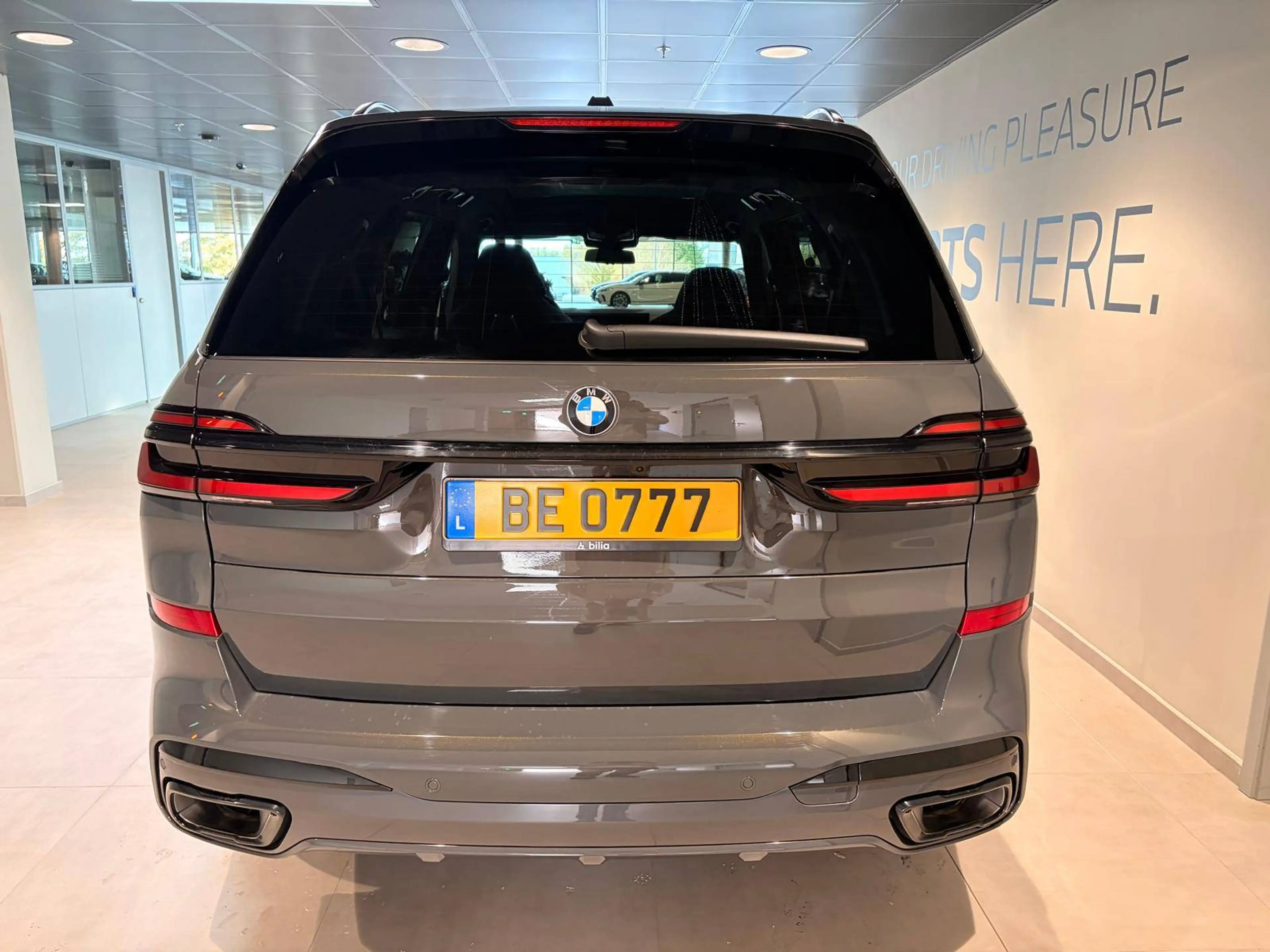 BMW X7 X7 xDrive40d — photo 6
