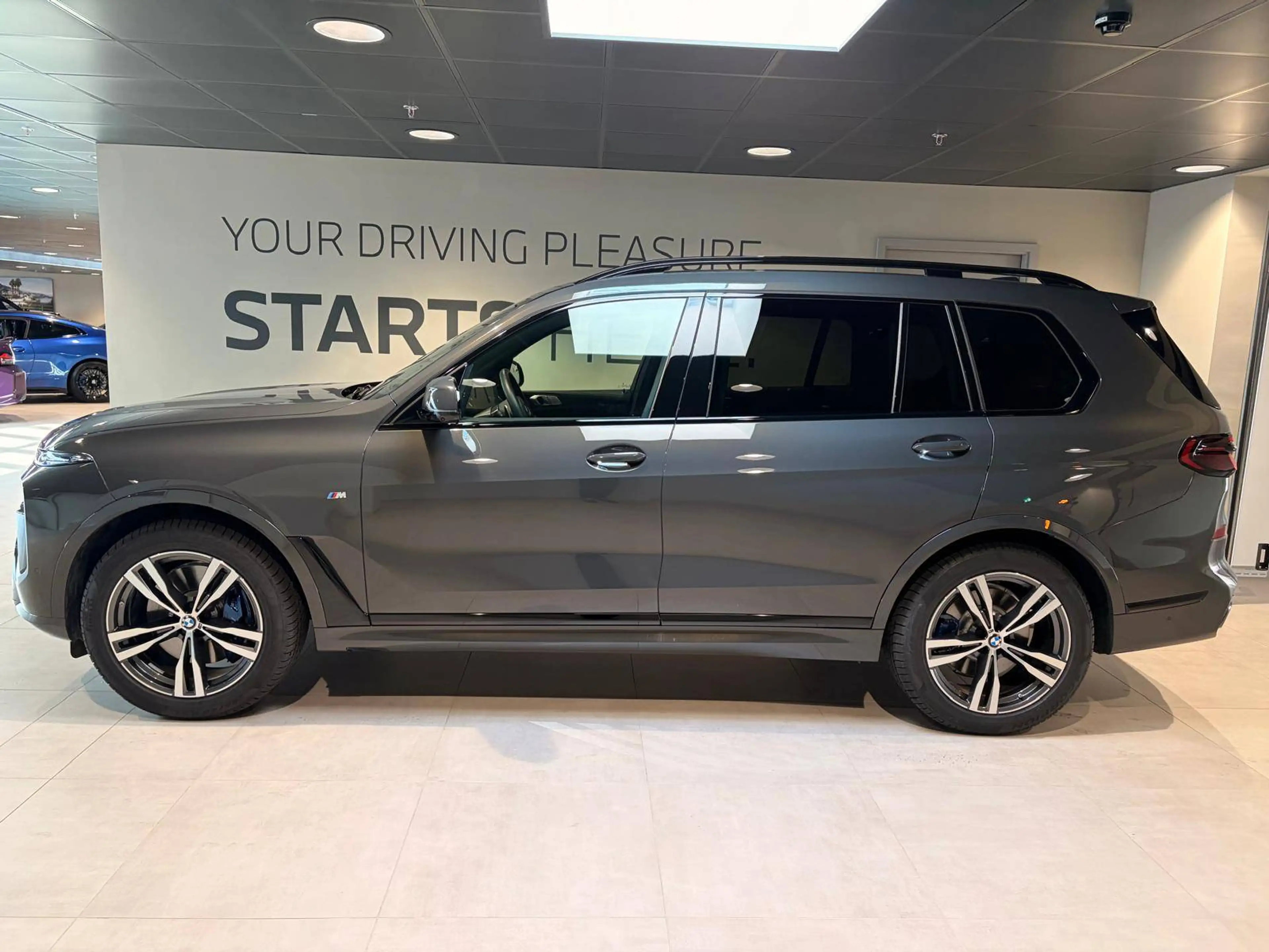 BMW X7 X7 xDrive40d — photo 4