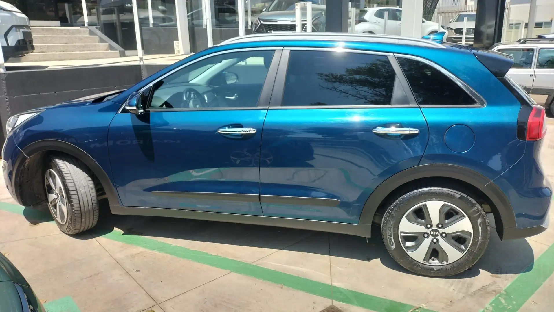 Kia Niro Niro 1.6 gdi hev Style Adas Pack dct Blu/Azzurro - 2