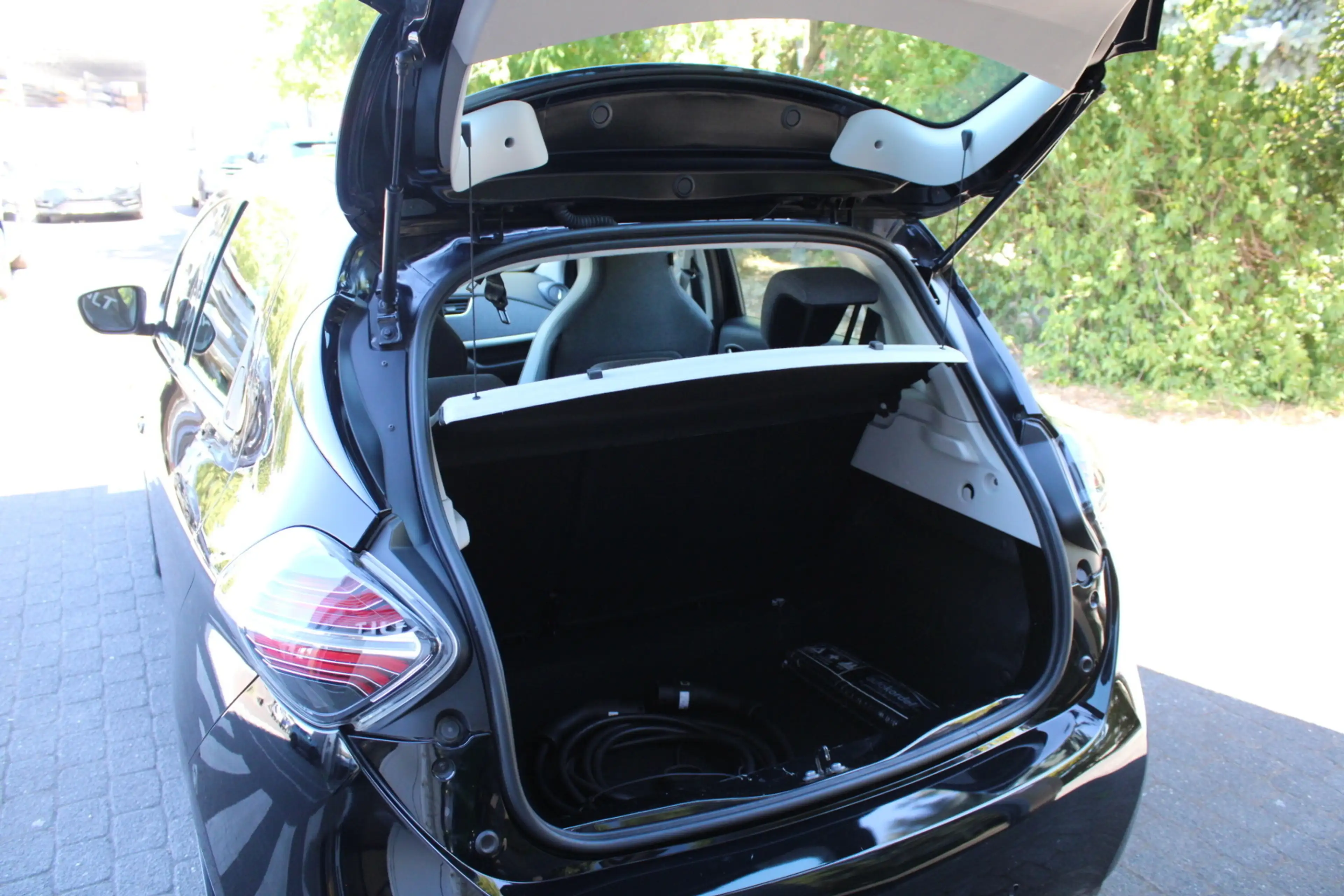 Renault ZOE Evolution R135/EV50 inkl. CCS-Ladekabel — photo 7