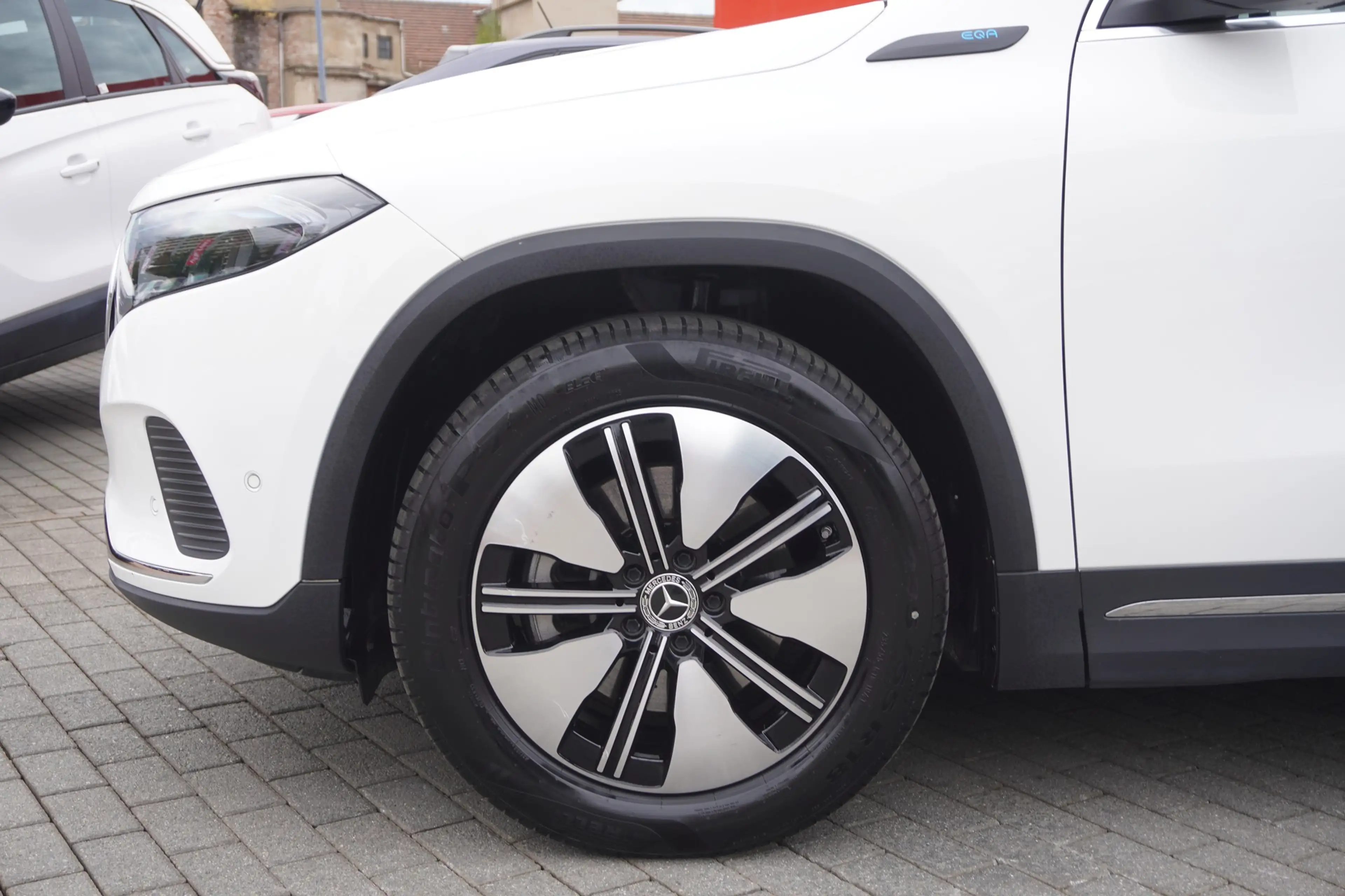 Mercedes-Benz EQA 250 Progressive LED Navi Kamera Sitzheizung — photo 10