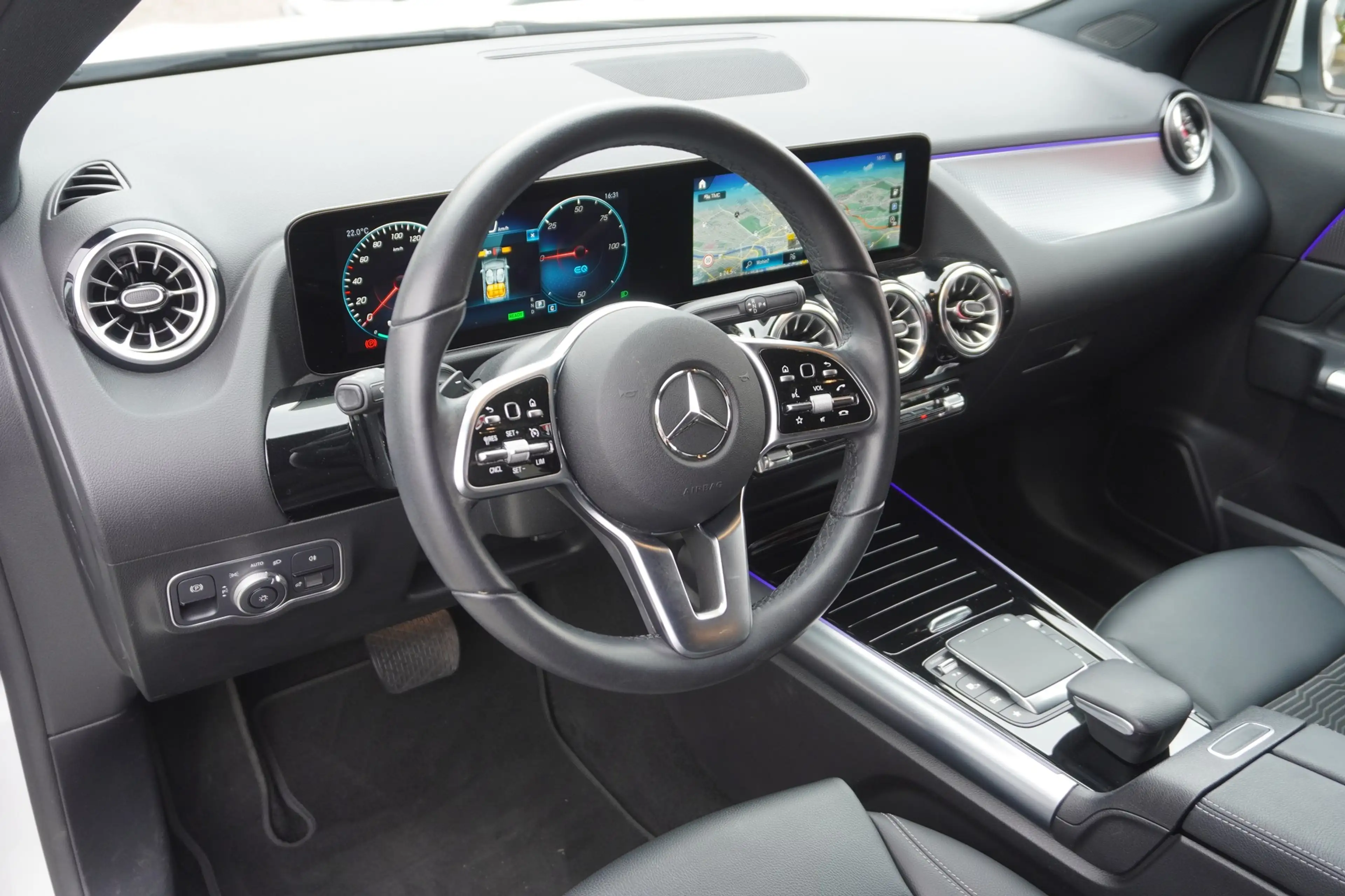 Mercedes-Benz EQA 250 Progressive LED Navi Kamera Sitzheizung — photo 11