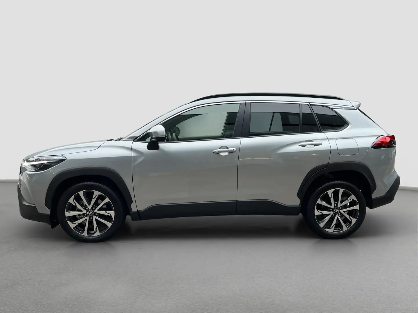 Toyota Corolla Cross Corolla Cross 2.0 Active Drive 4x4 Silber - 2