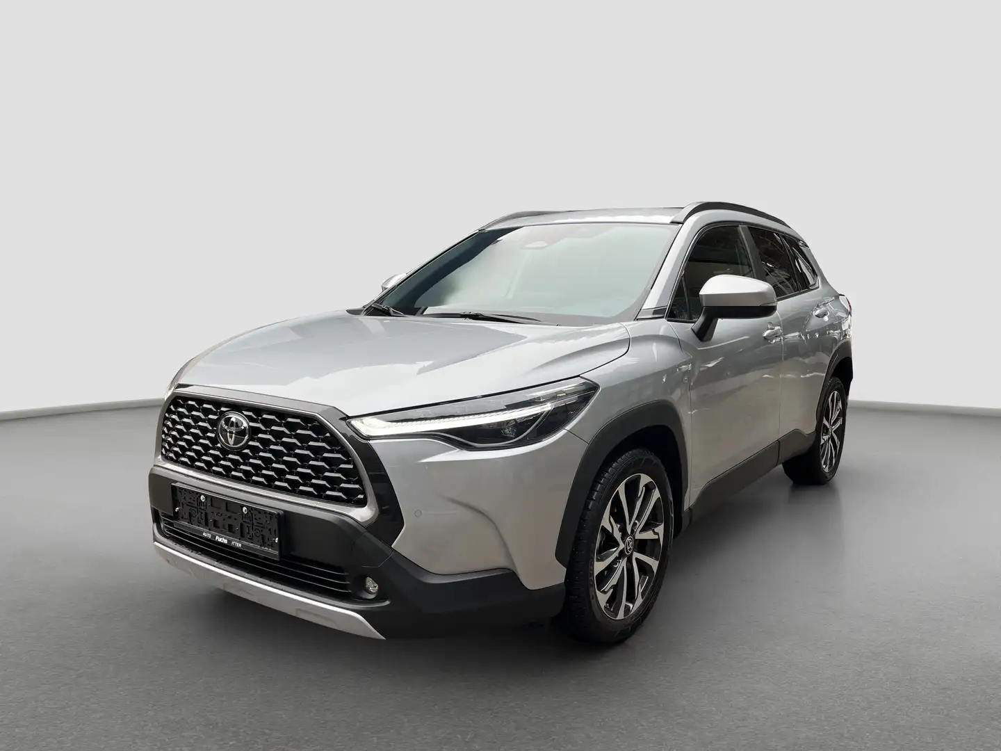 Toyota Corolla Cross Corolla Cross 2.0 Active Drive 4x4 Silber - 1