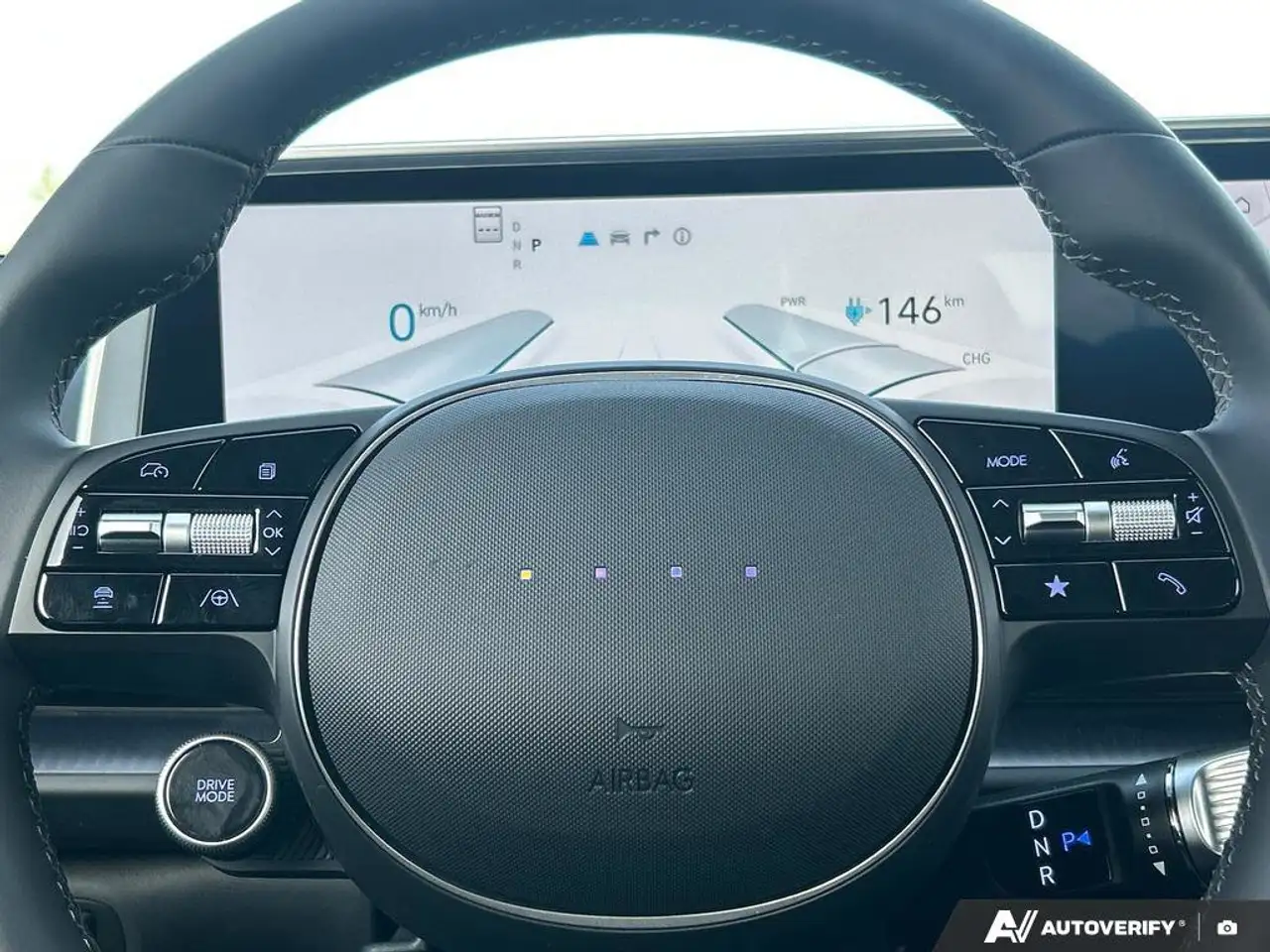 Hyundai IONIQ 6 снимка Hyundai IONIQ 6
