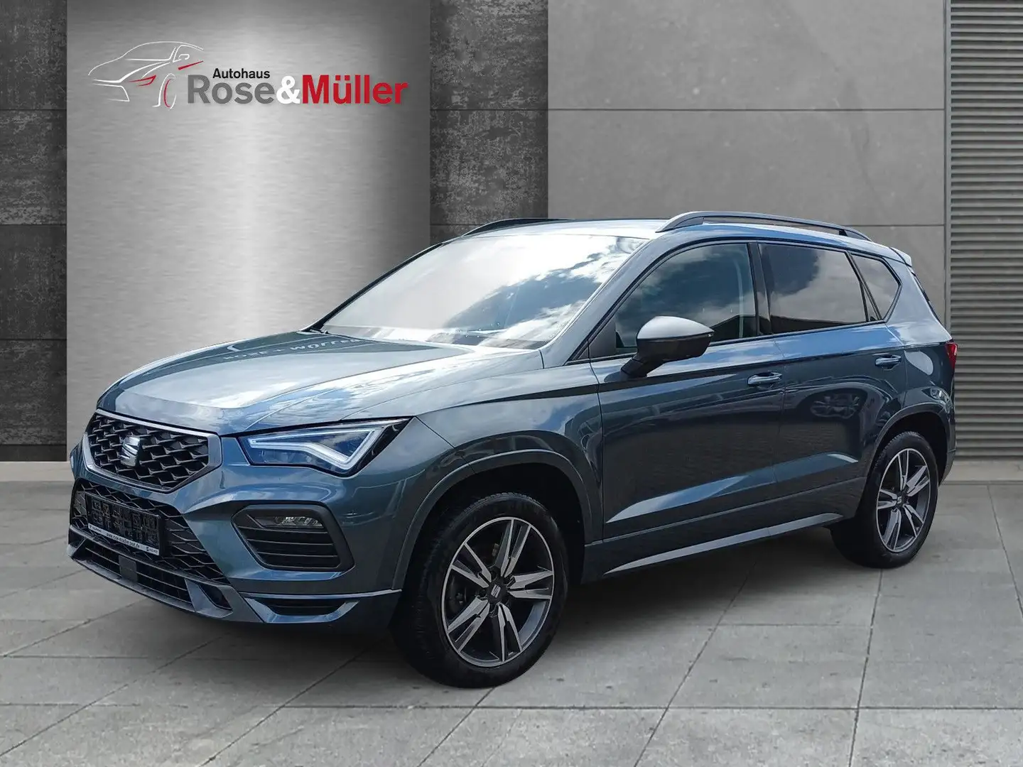 SEAT Ateca FR 4Drive*STANDHEIZUNG*AHK*NAVI* Grau - 1