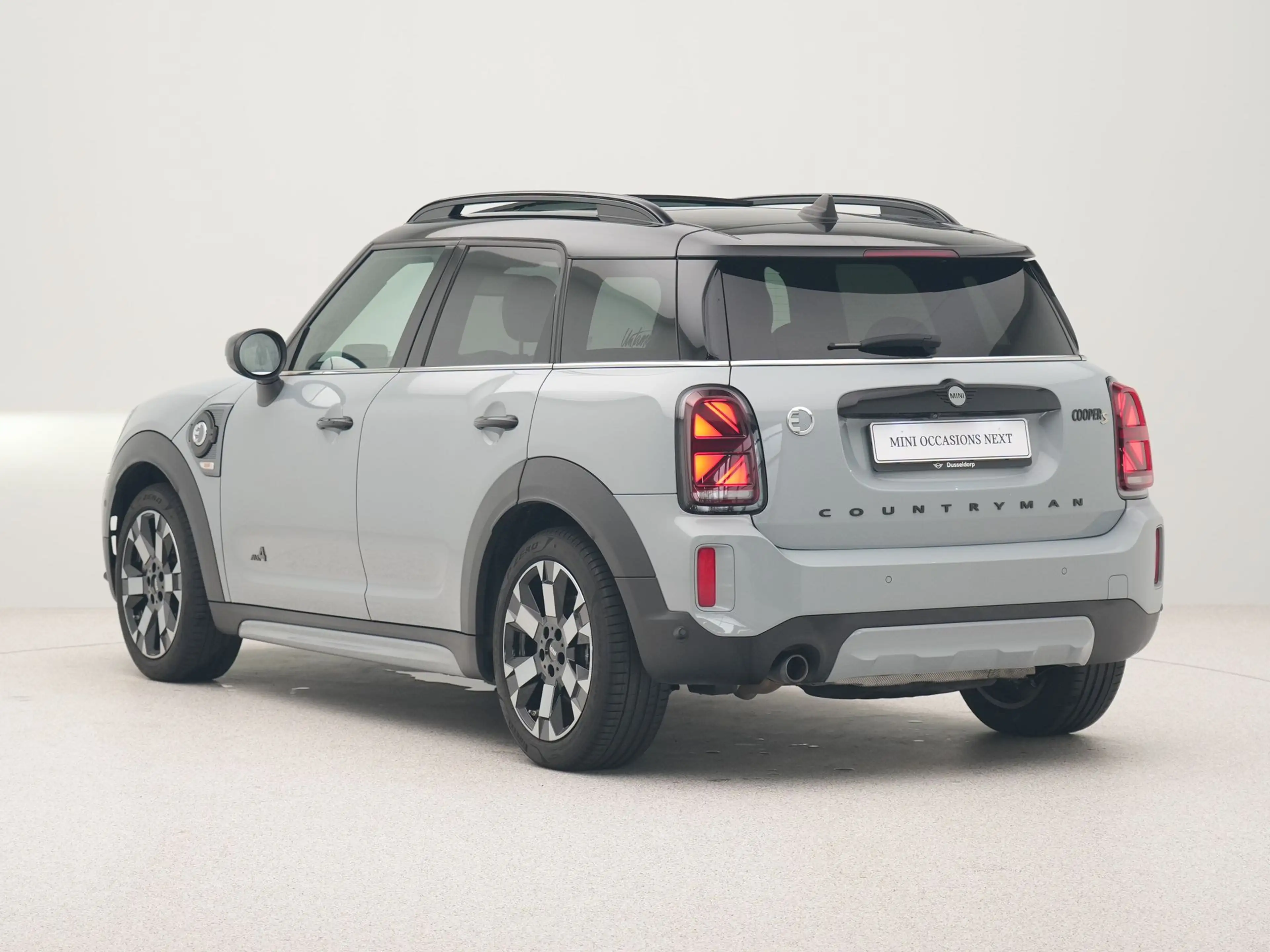 MINI Cooper SE Countryman 1.5 ALL4 Untamed edition — photo 10