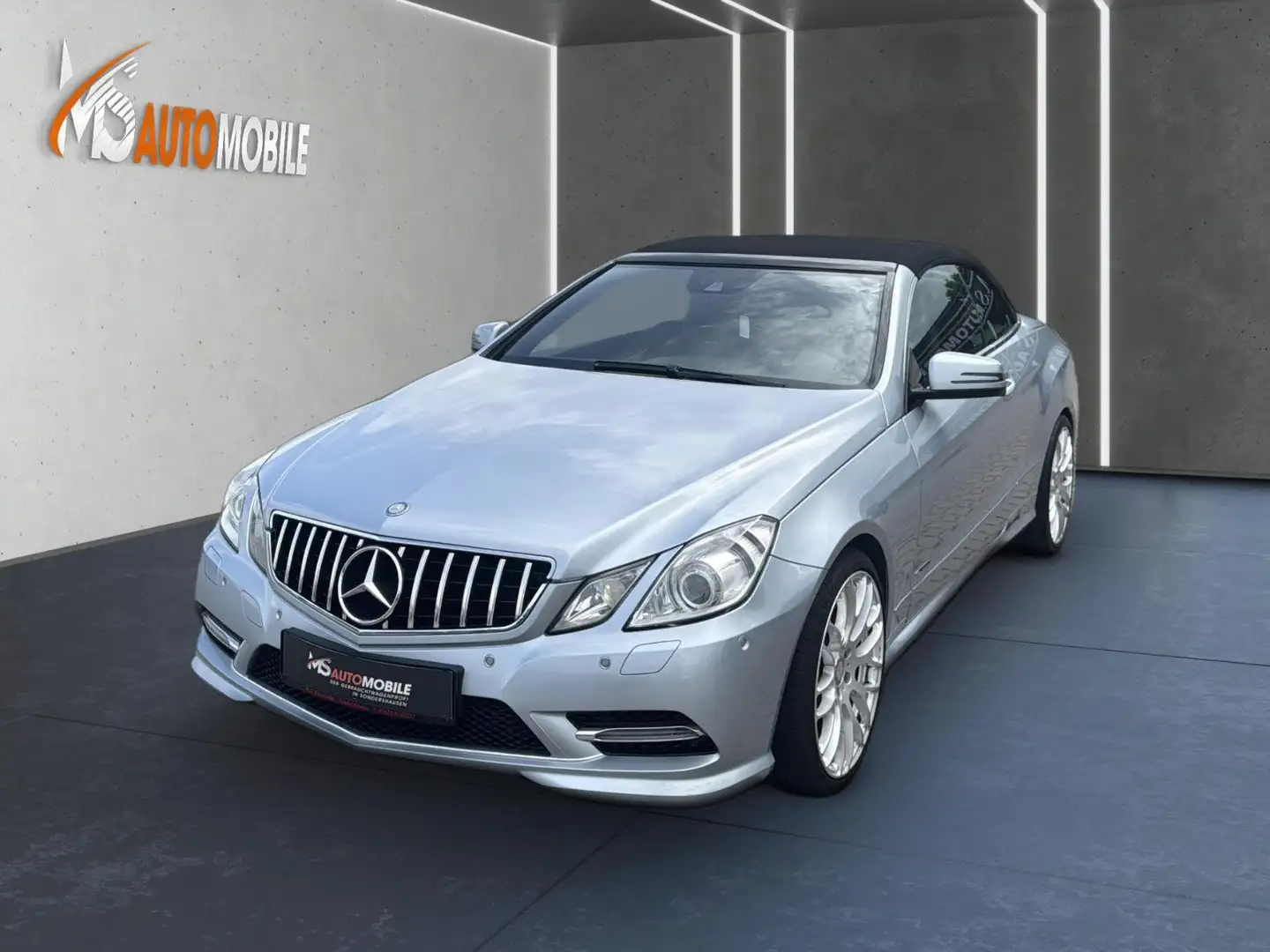 Mercedes-Benz E 250 CDI Cabrio Avantgarde+BI-XENON+LEDER+NAVI Argento - 2