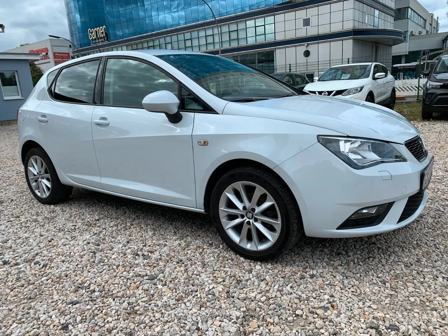 SEAT Ibiza Stylance|Style*lückenlos Scheckheft+EXTRA Weiß - 1